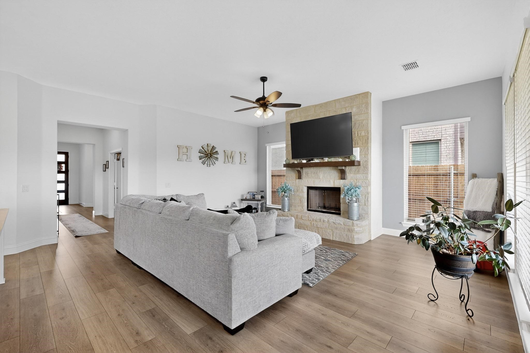 205 Lakewood Lane