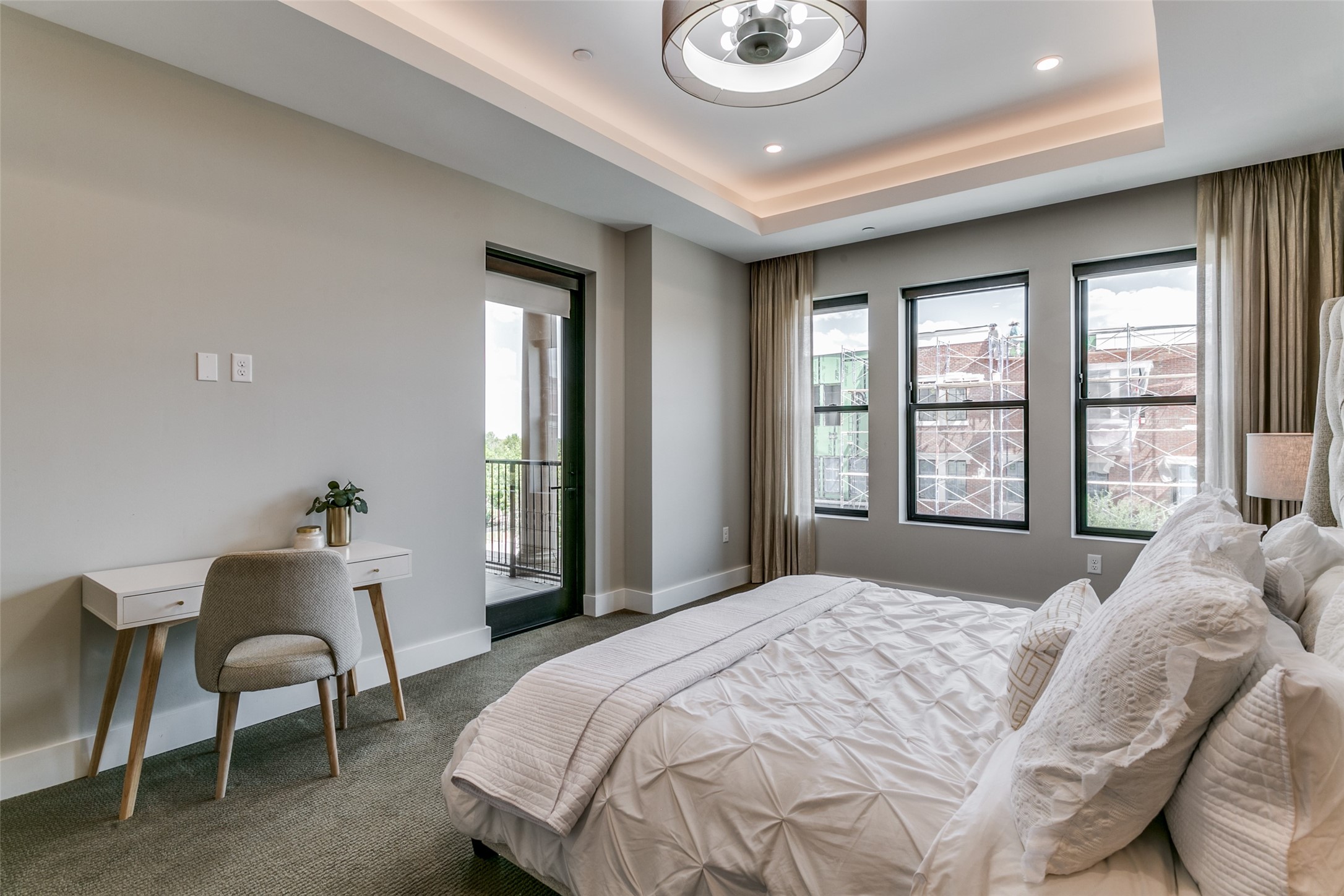 350 Central Avenue 304