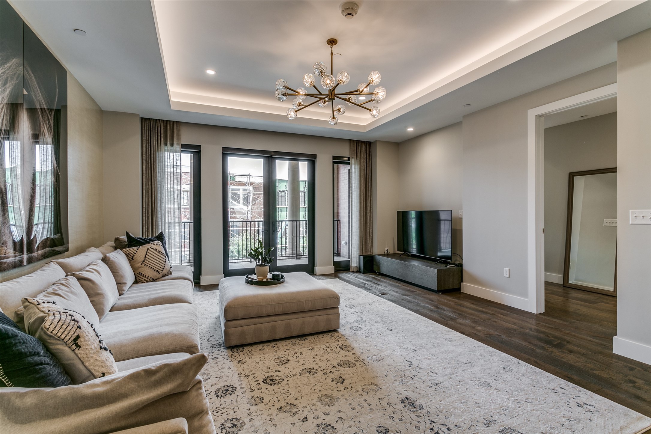 350 Central Avenue 304