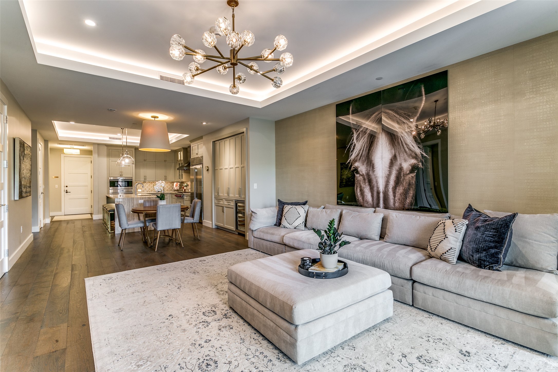 350 Central Avenue 304