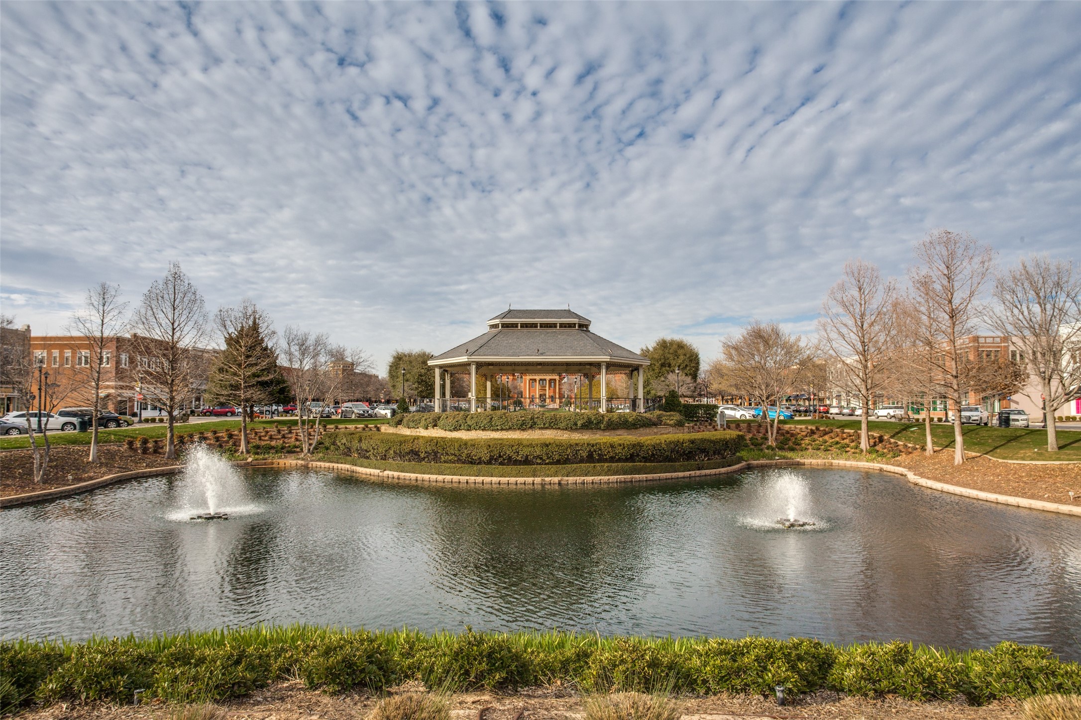 350 Central Avenue 304
