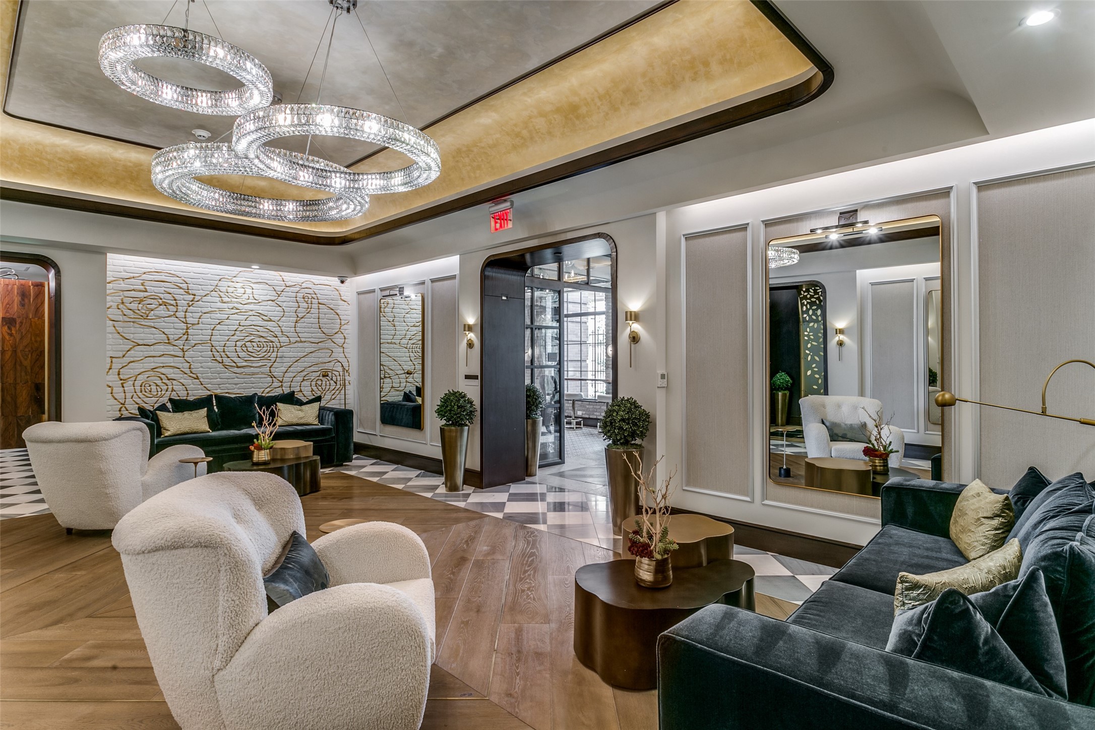 350 Central Avenue 304