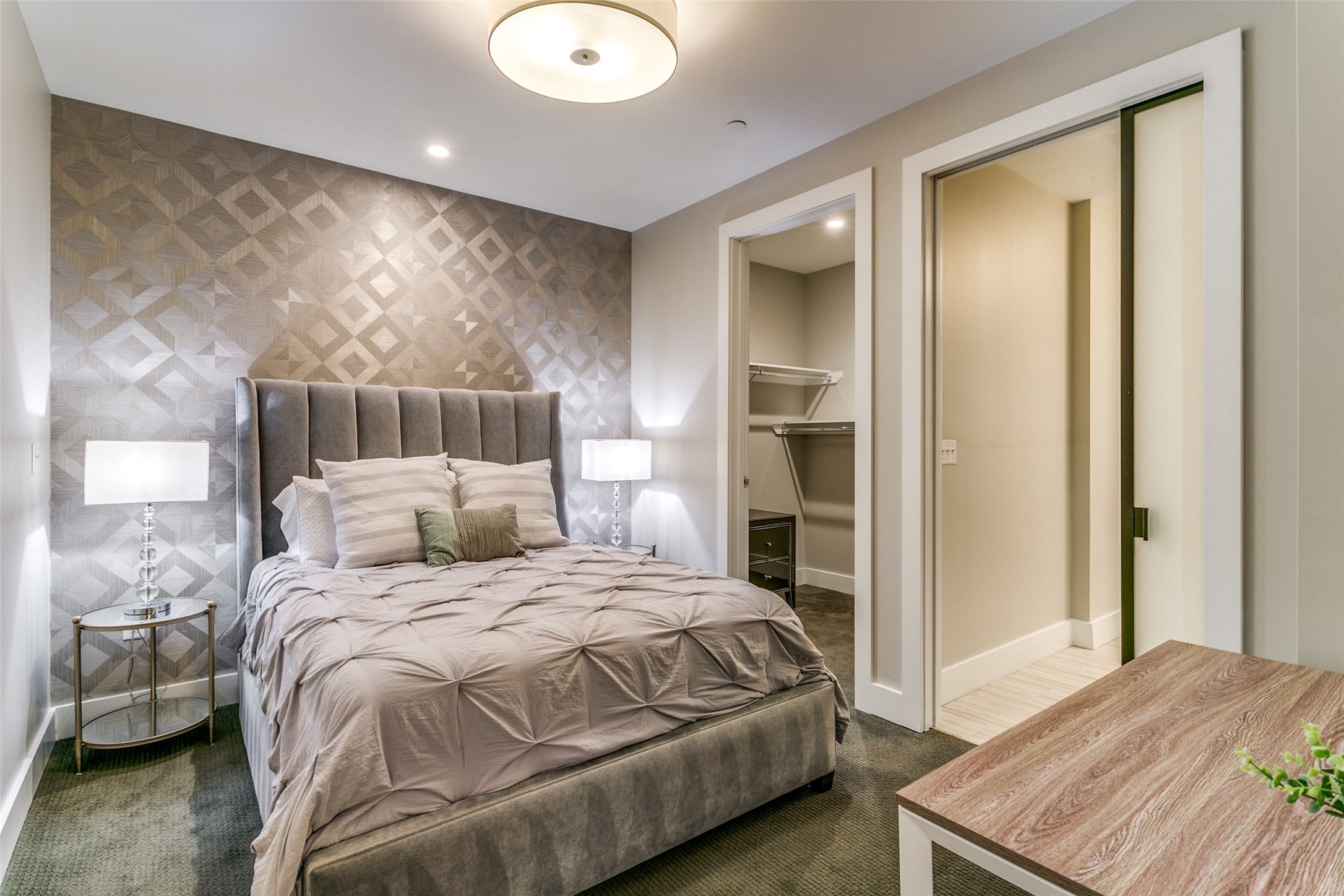 350 Central Avenue 304