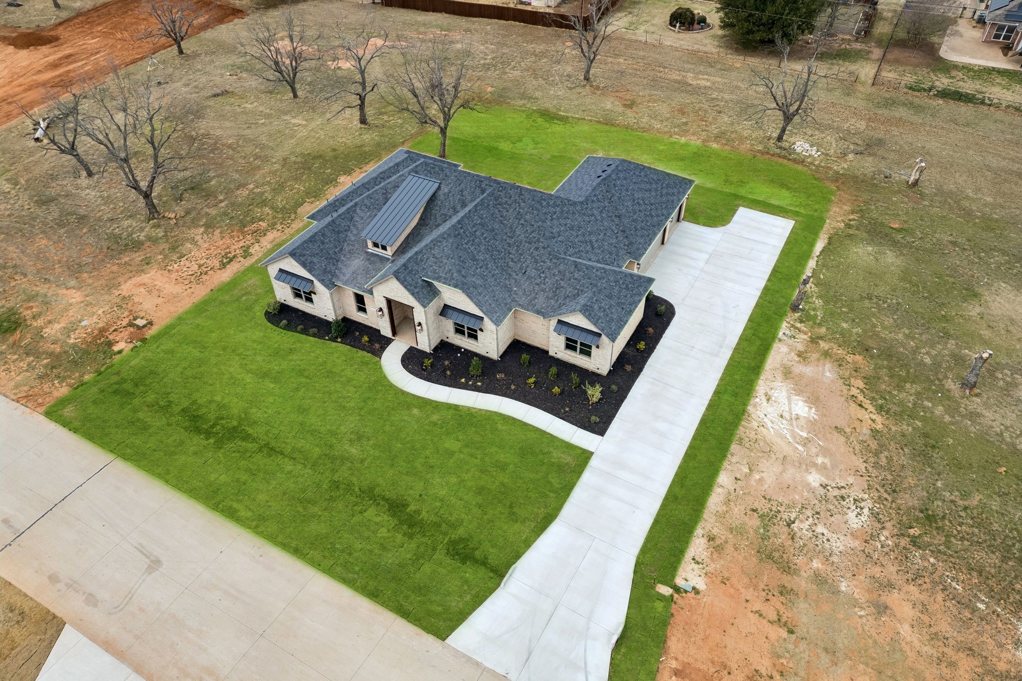 2165 Middlewood Circle