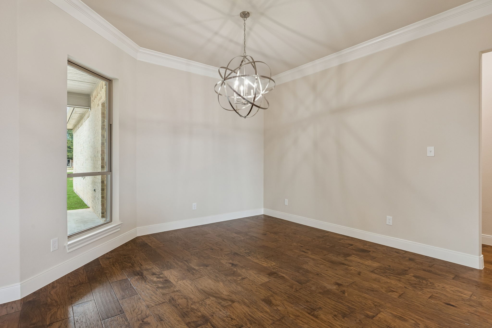 2165 Middlewood Circle