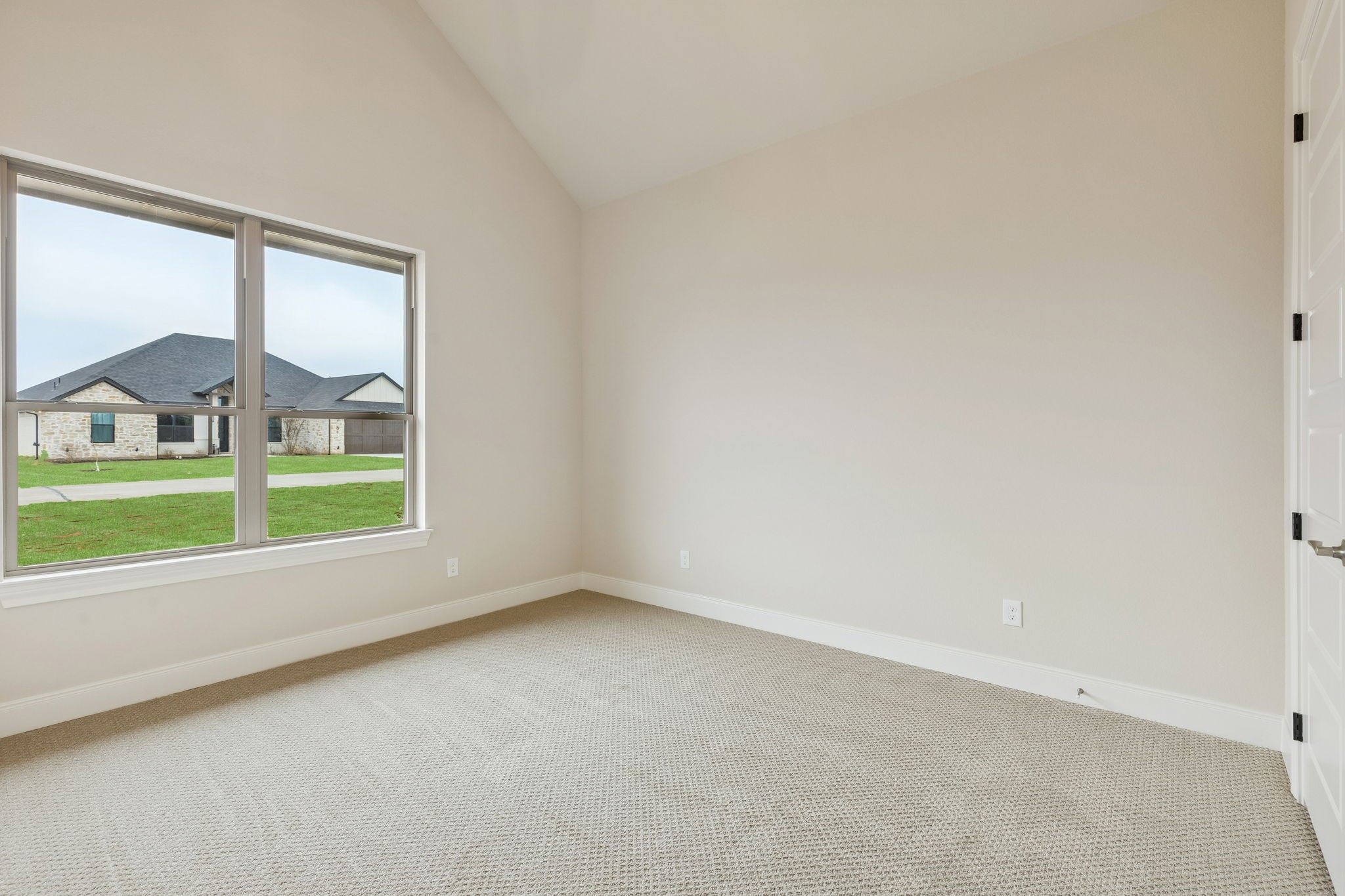 2165 Middlewood Circle