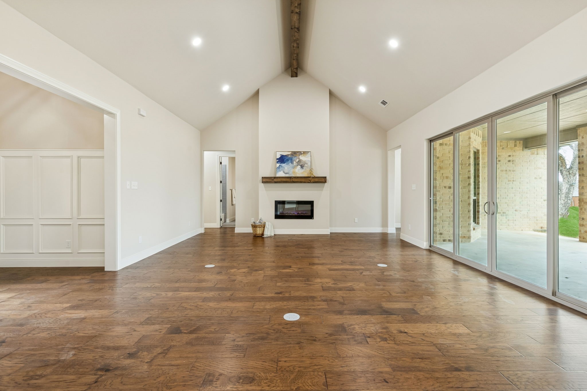 2165 Middlewood Circle