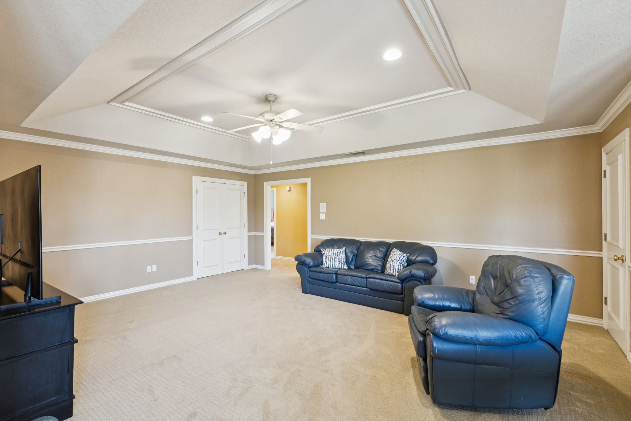2807 Linden Lane