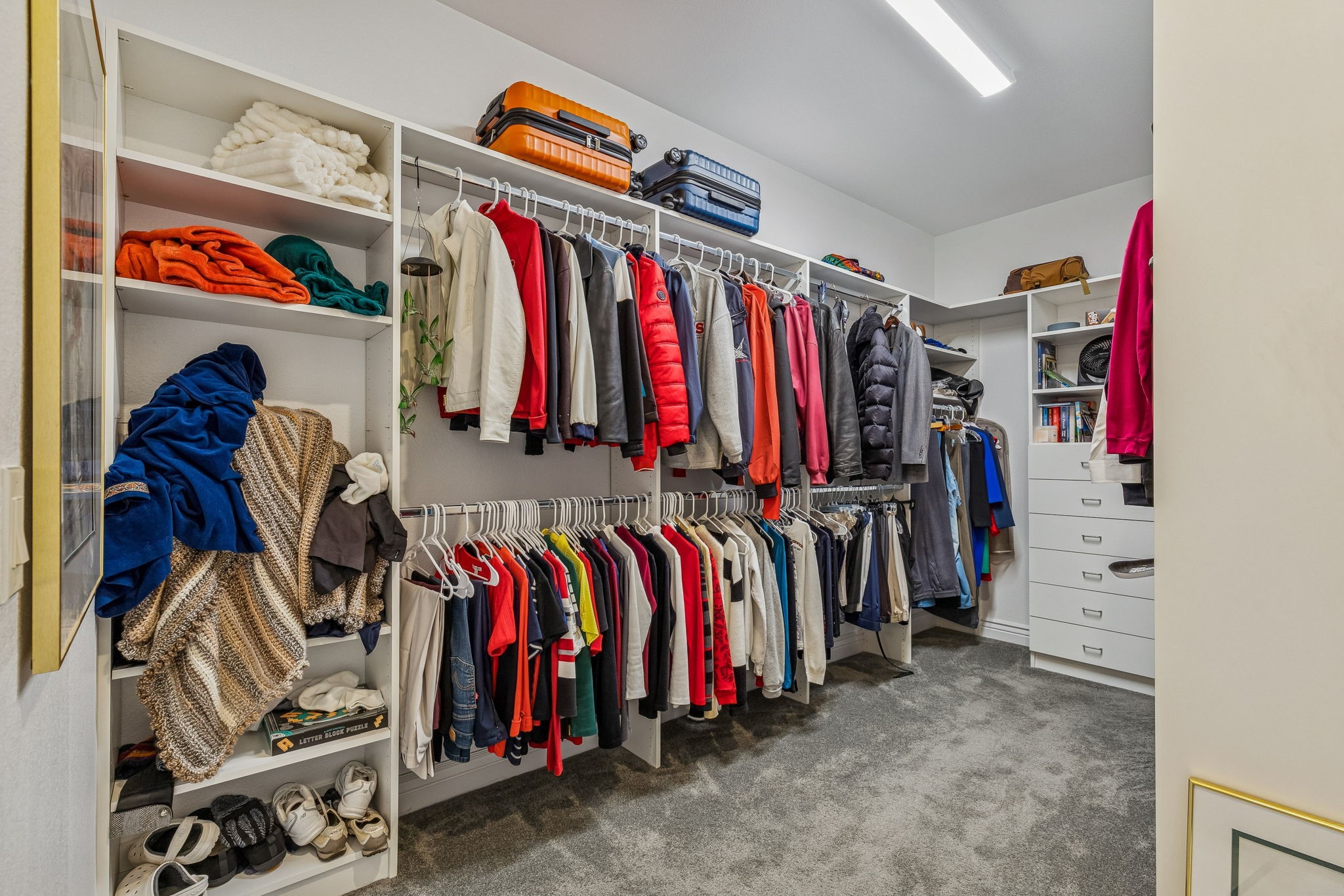 8717 Basanite Avenue