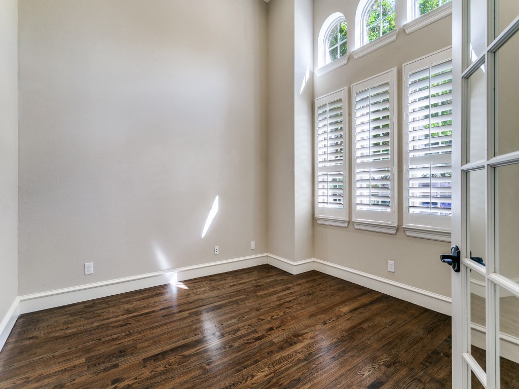 123 Alto Vista Drive