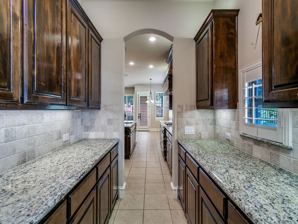 123 Alto Vista Drive