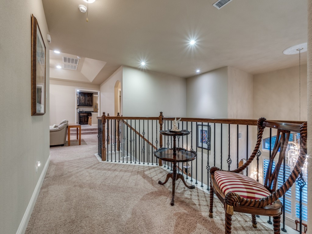 123 Alto Vista Drive