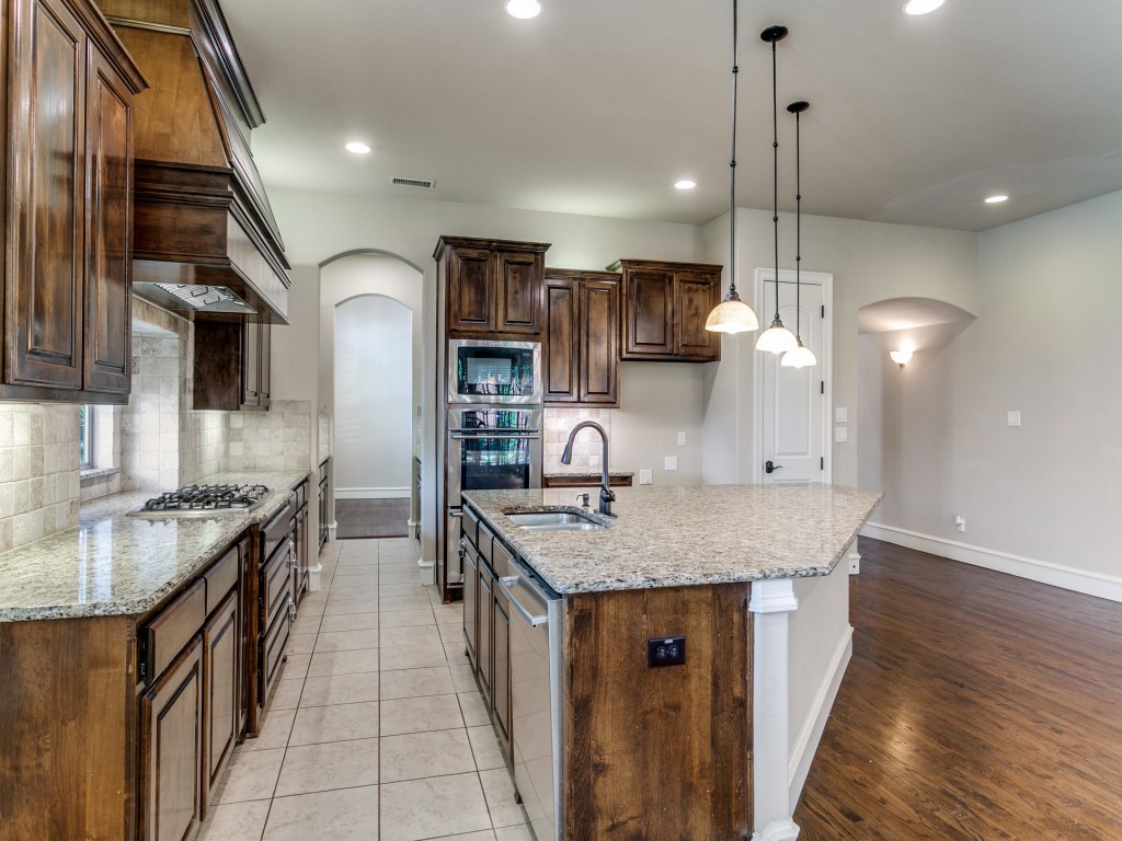 123 Alto Vista Drive