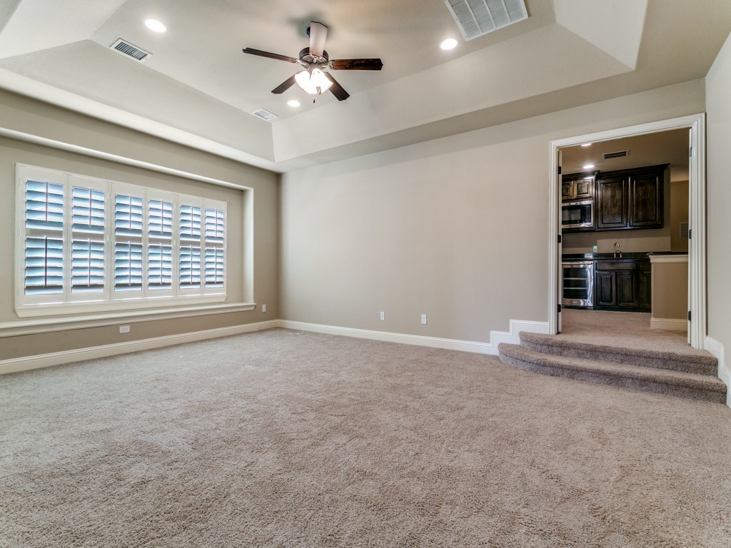 123 Alto Vista Drive