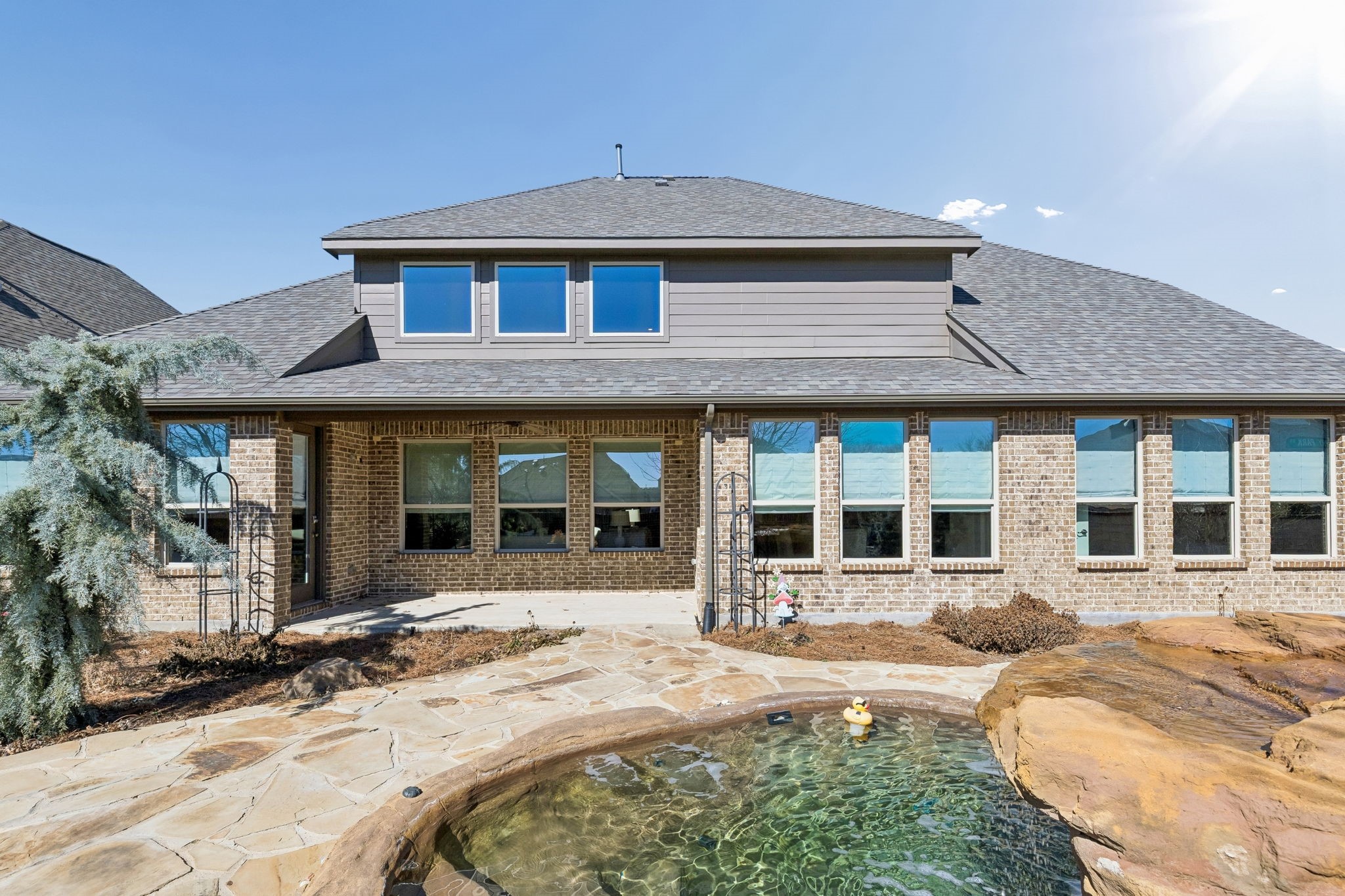 2774 Waverley Drive