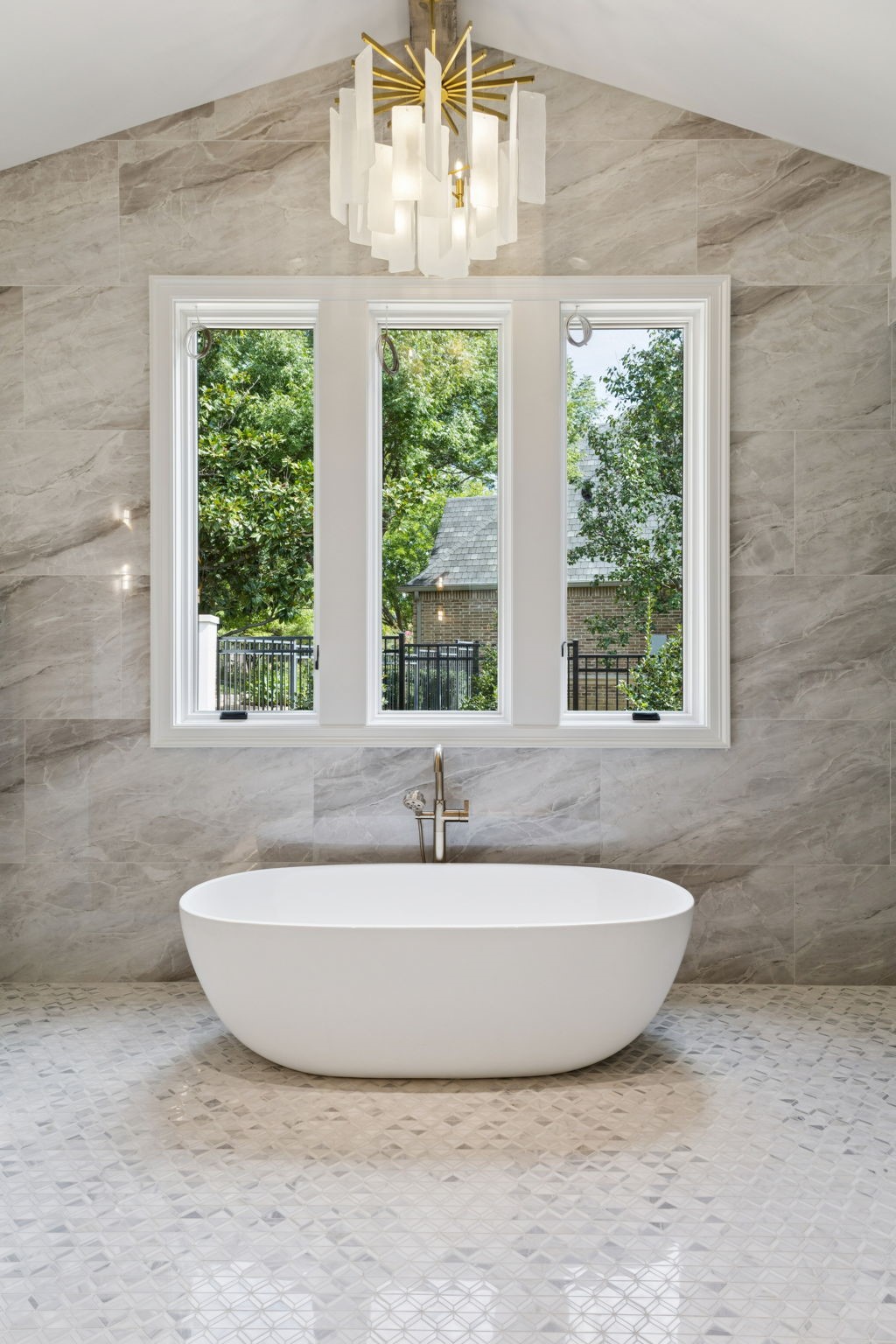 1847 Broken Bend Drive