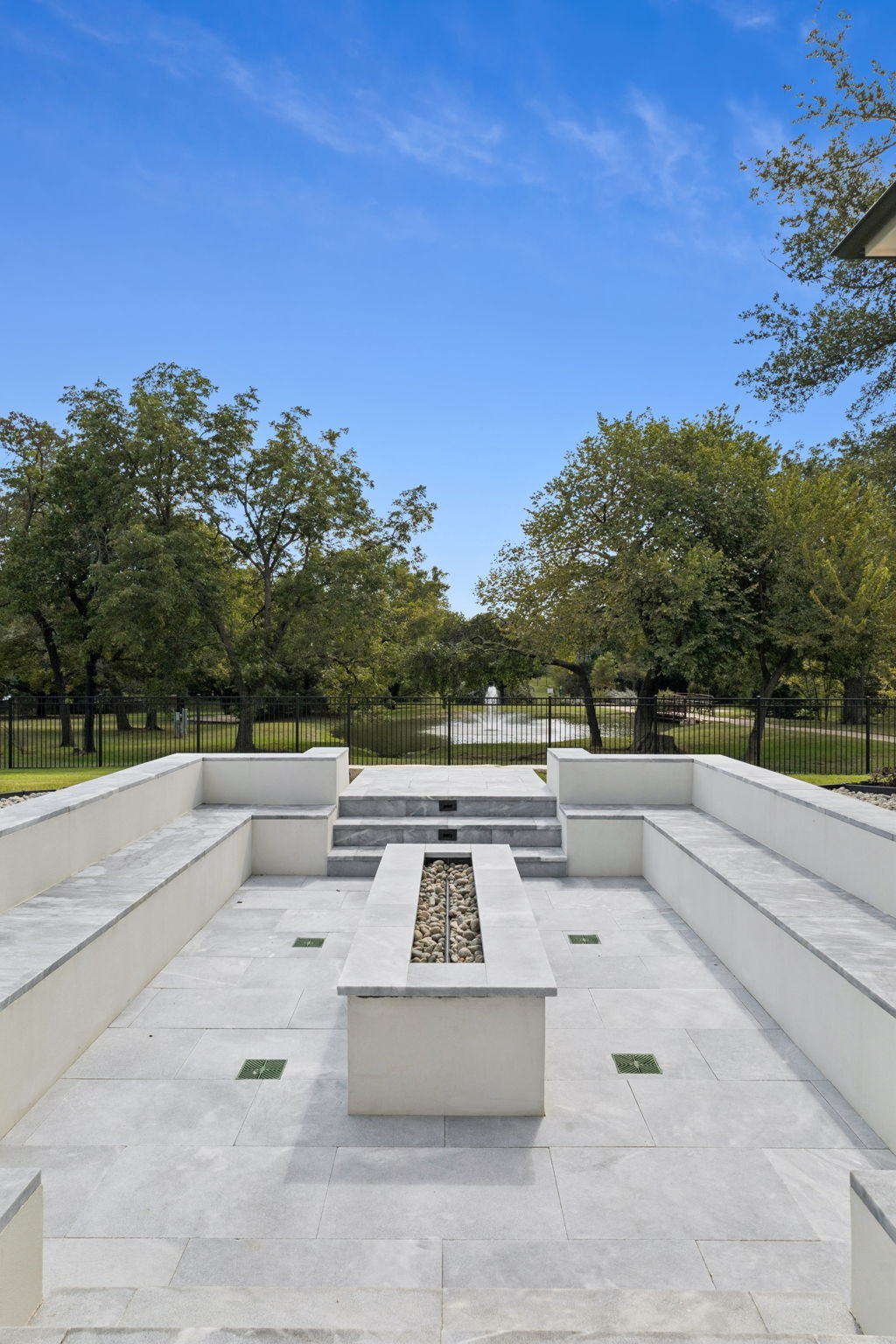 1847 Broken Bend Drive