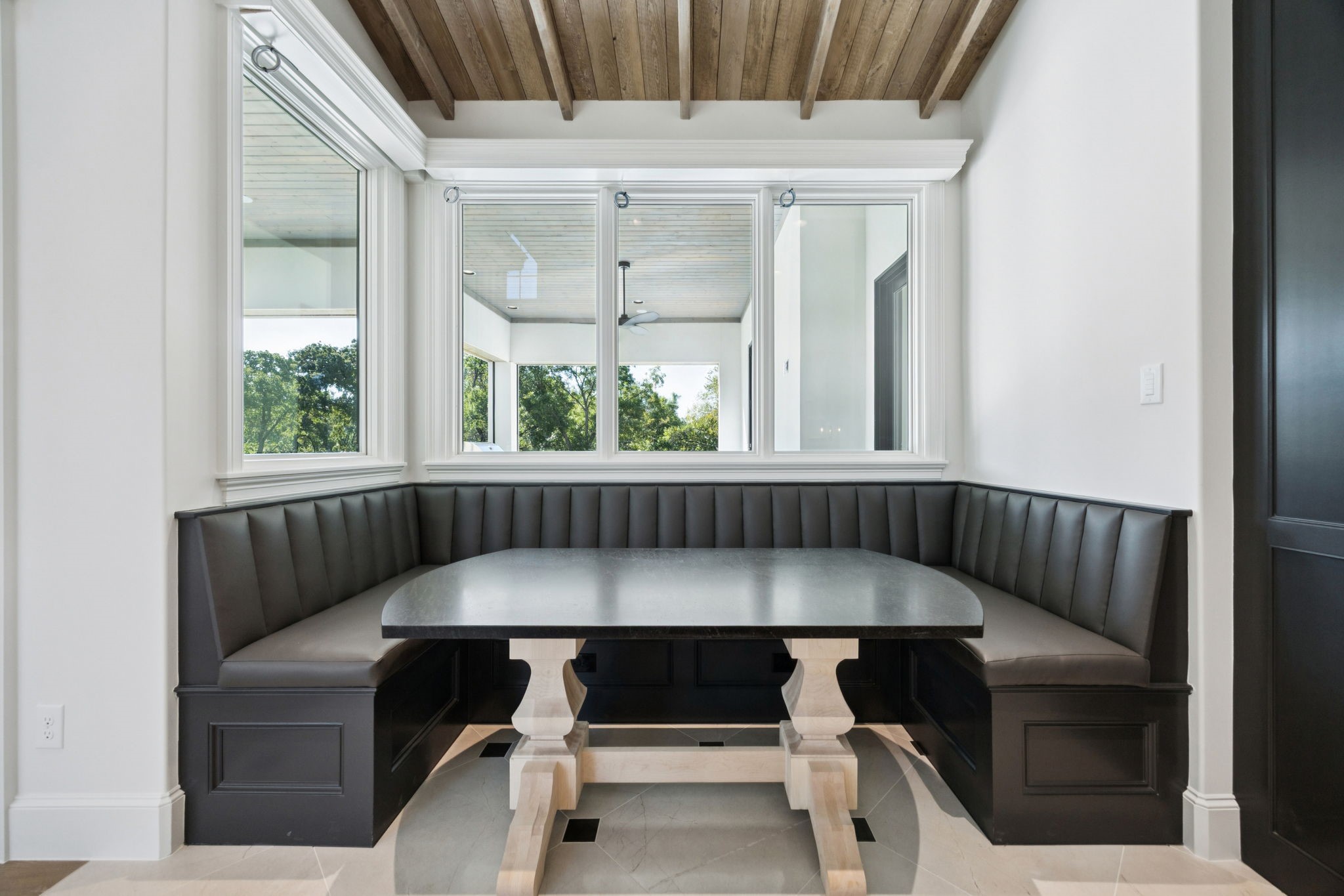 1847 Broken Bend Drive