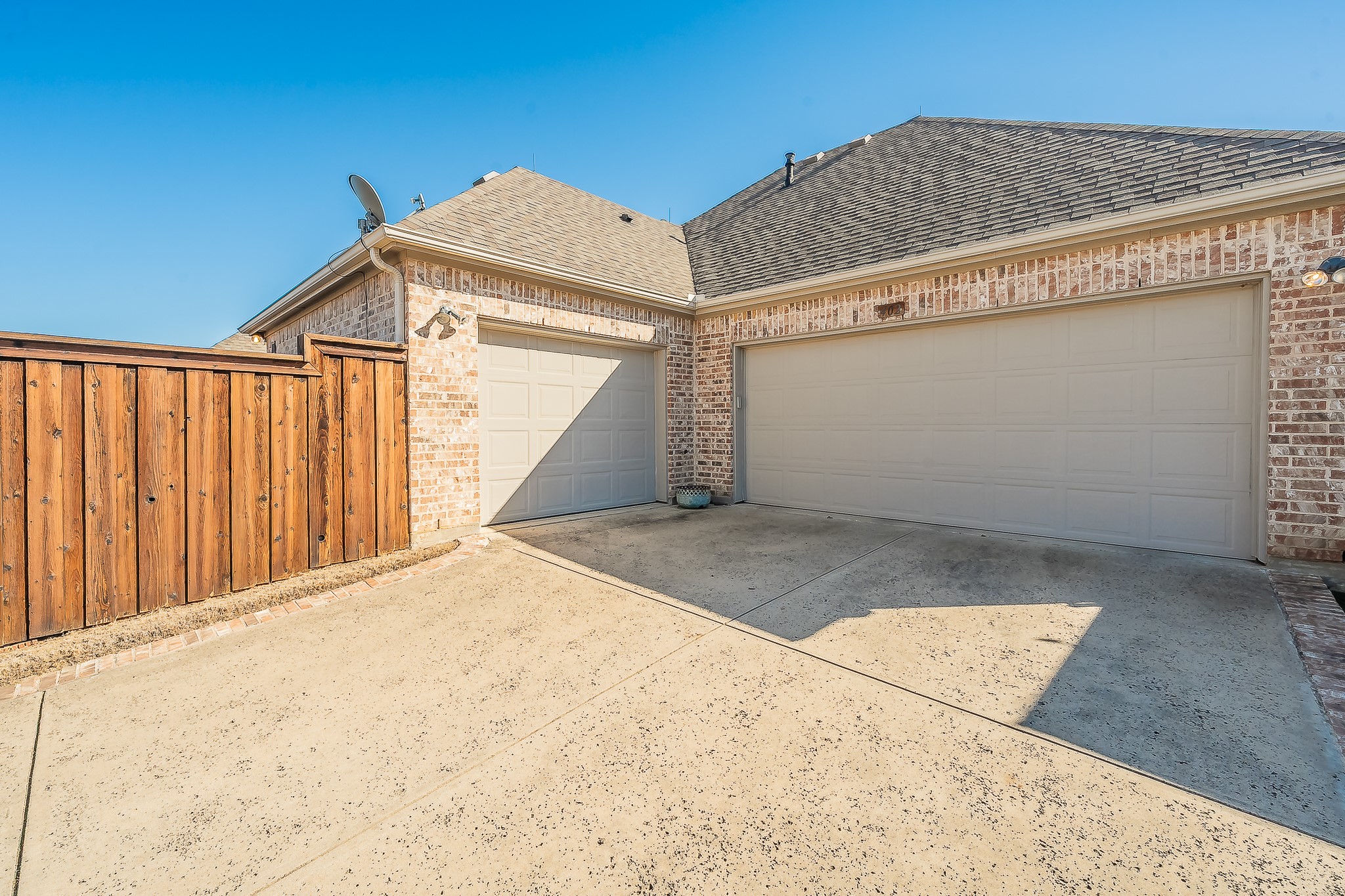 402 Palladian Boulevard