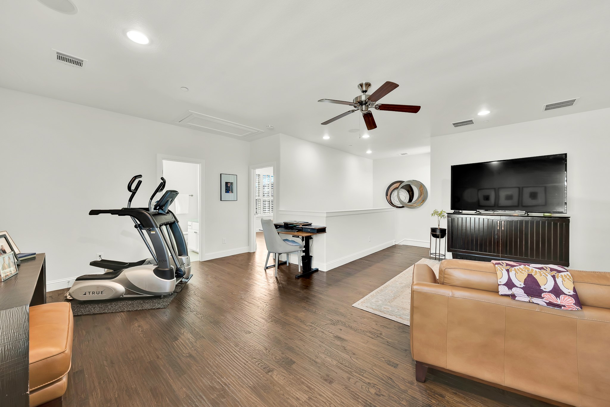 402 Palladian Boulevard