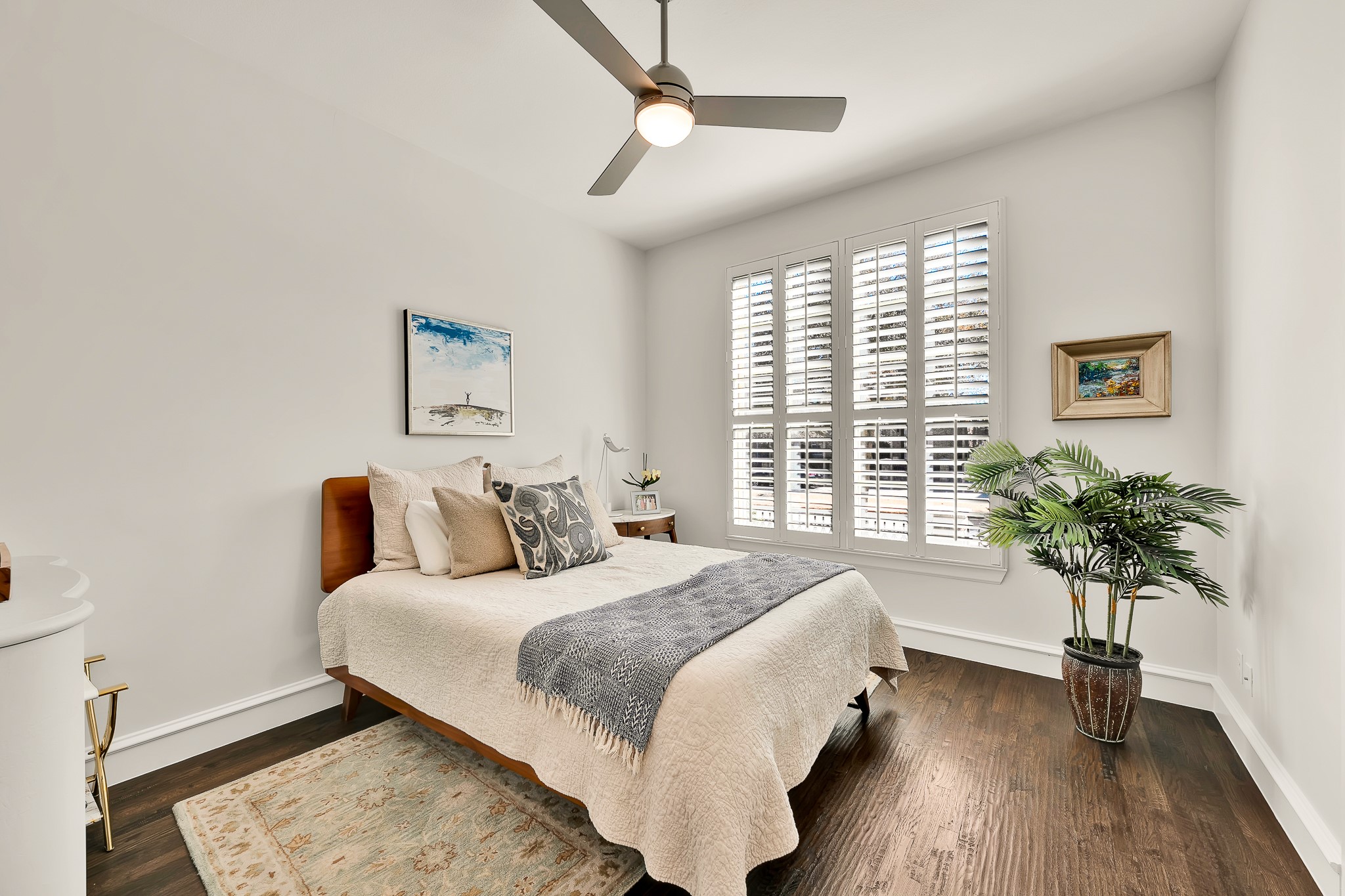 402 Palladian Boulevard