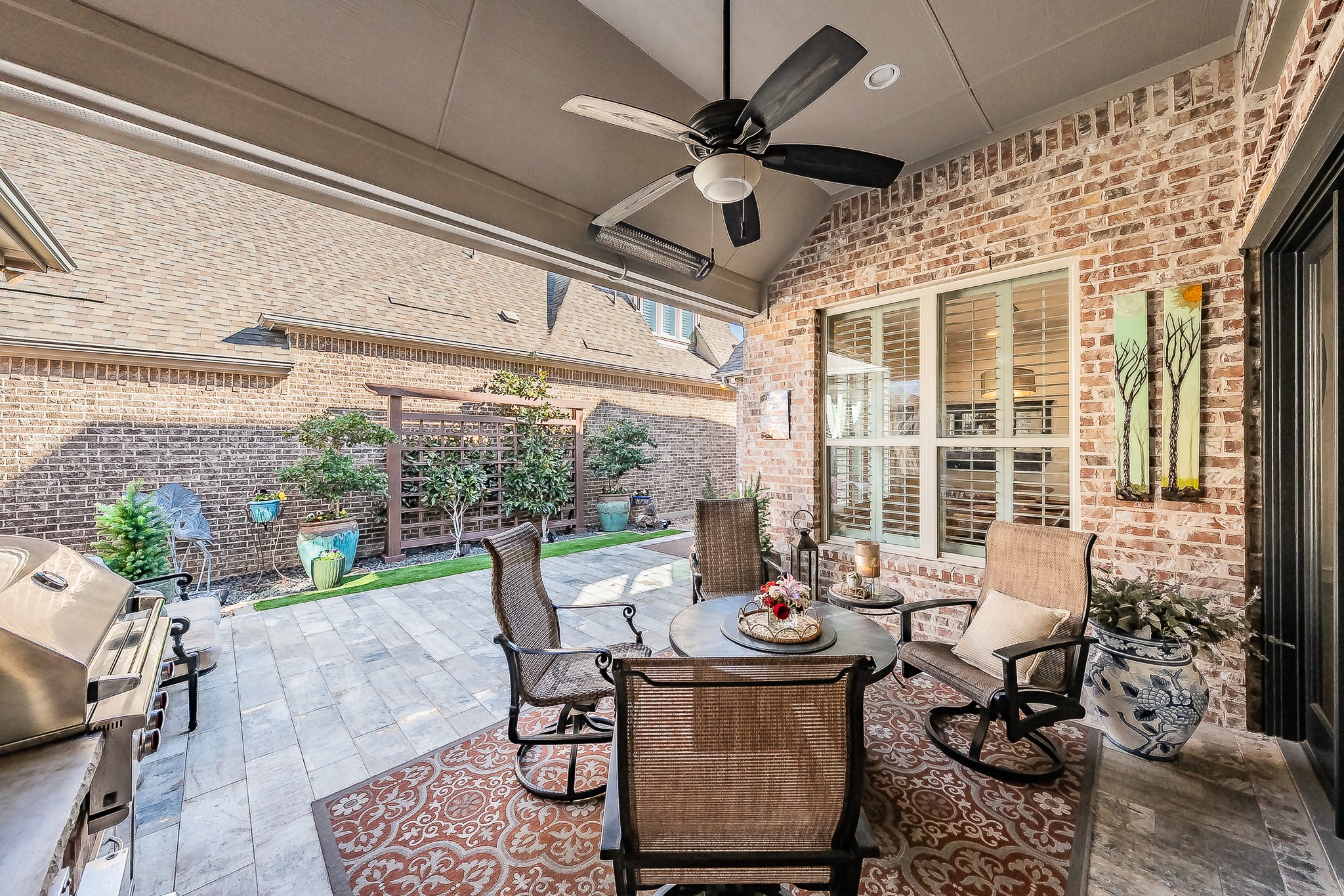 402 Palladian Boulevard