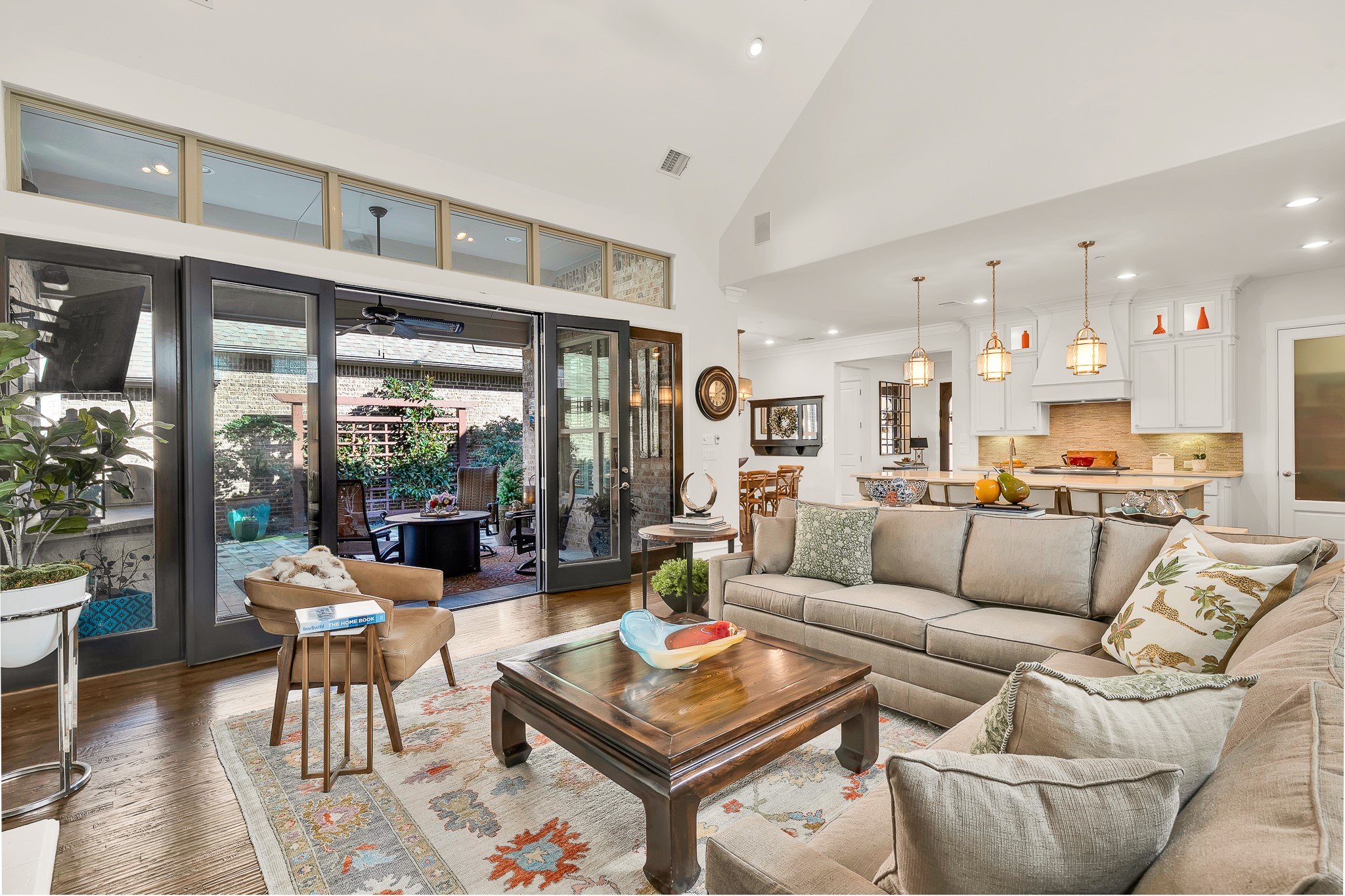 402 Palladian Boulevard