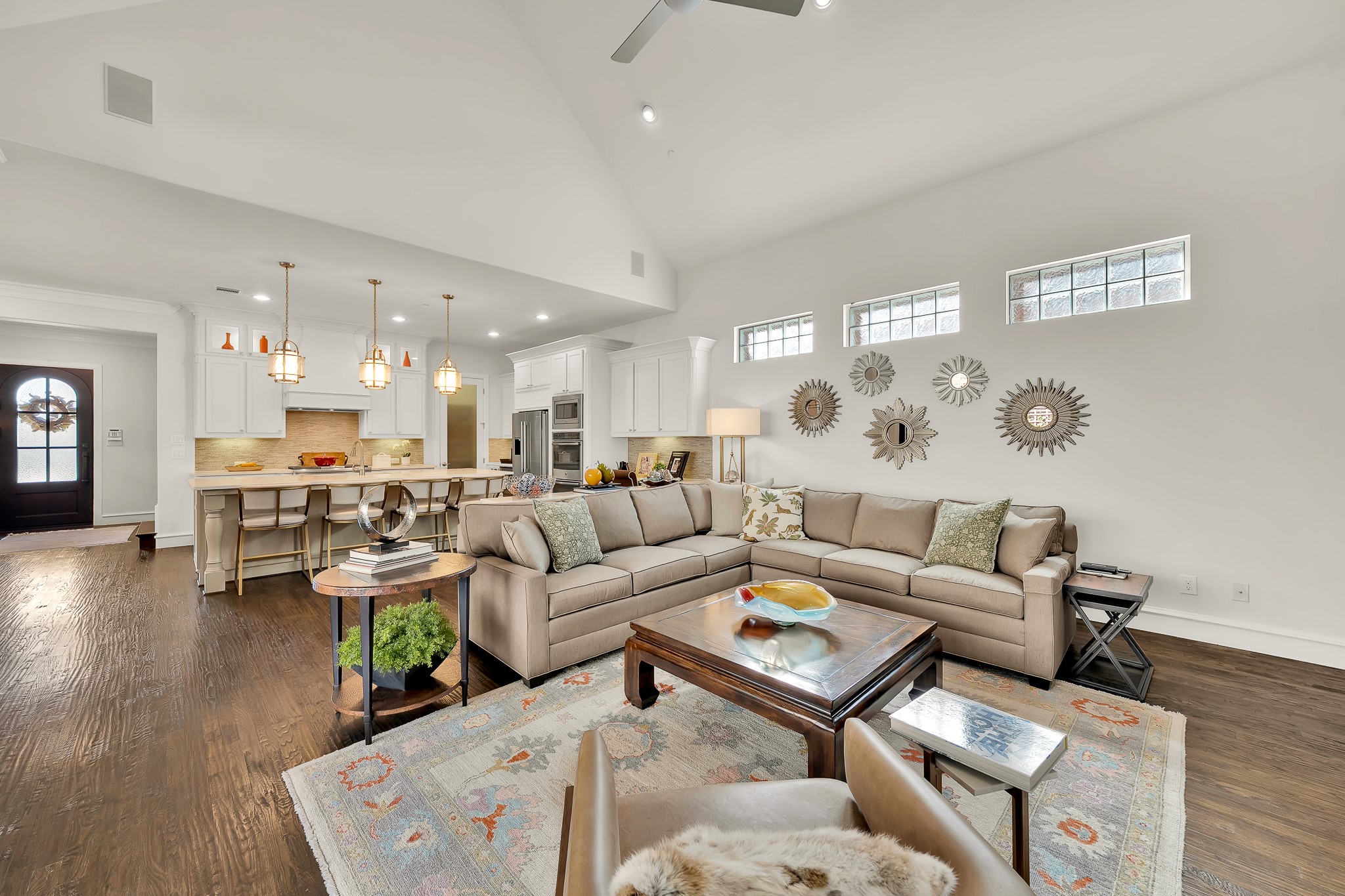 402 Palladian Boulevard