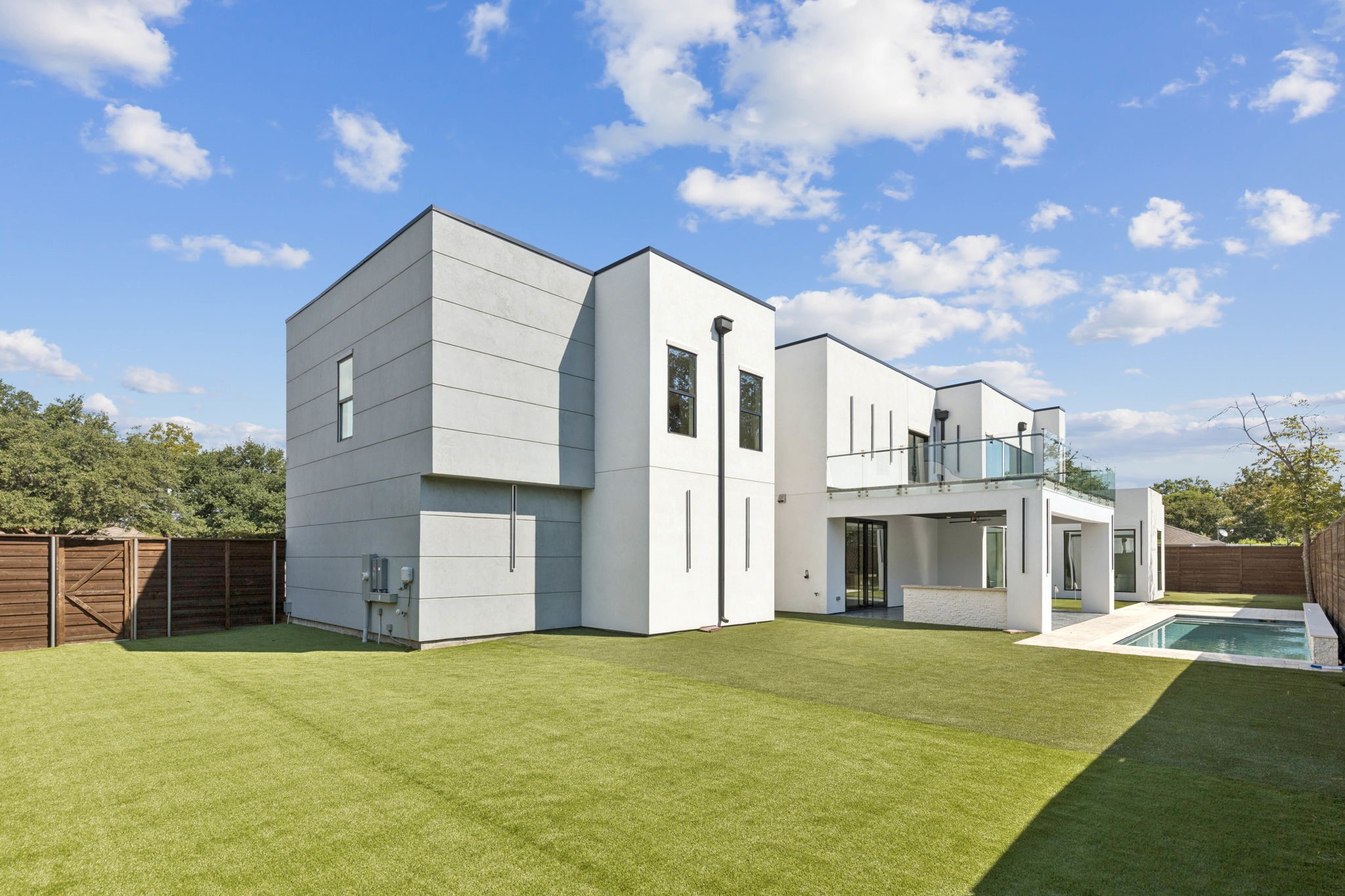 6118 Walnut Hill Lane