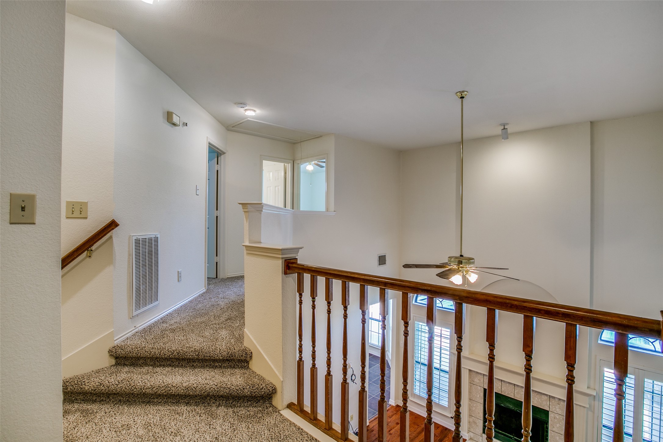 824 Woodlake Drive