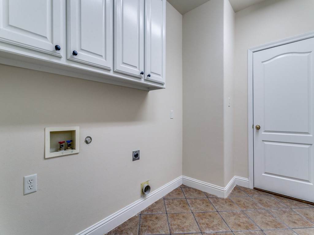 8604 Beetle Nut Lane