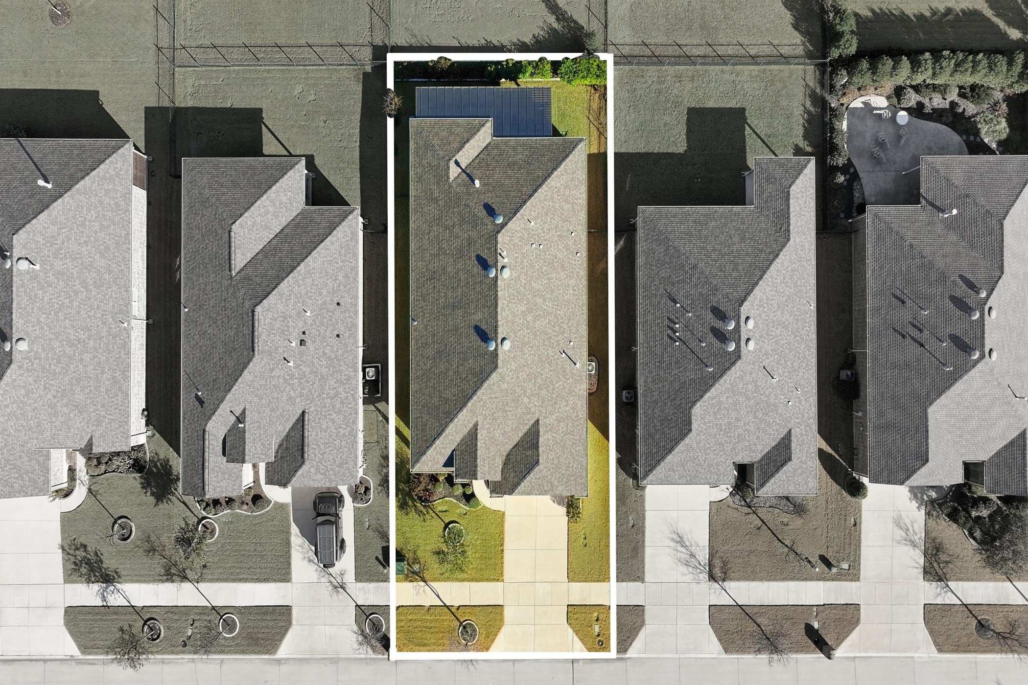 1810 Port Royal Lane