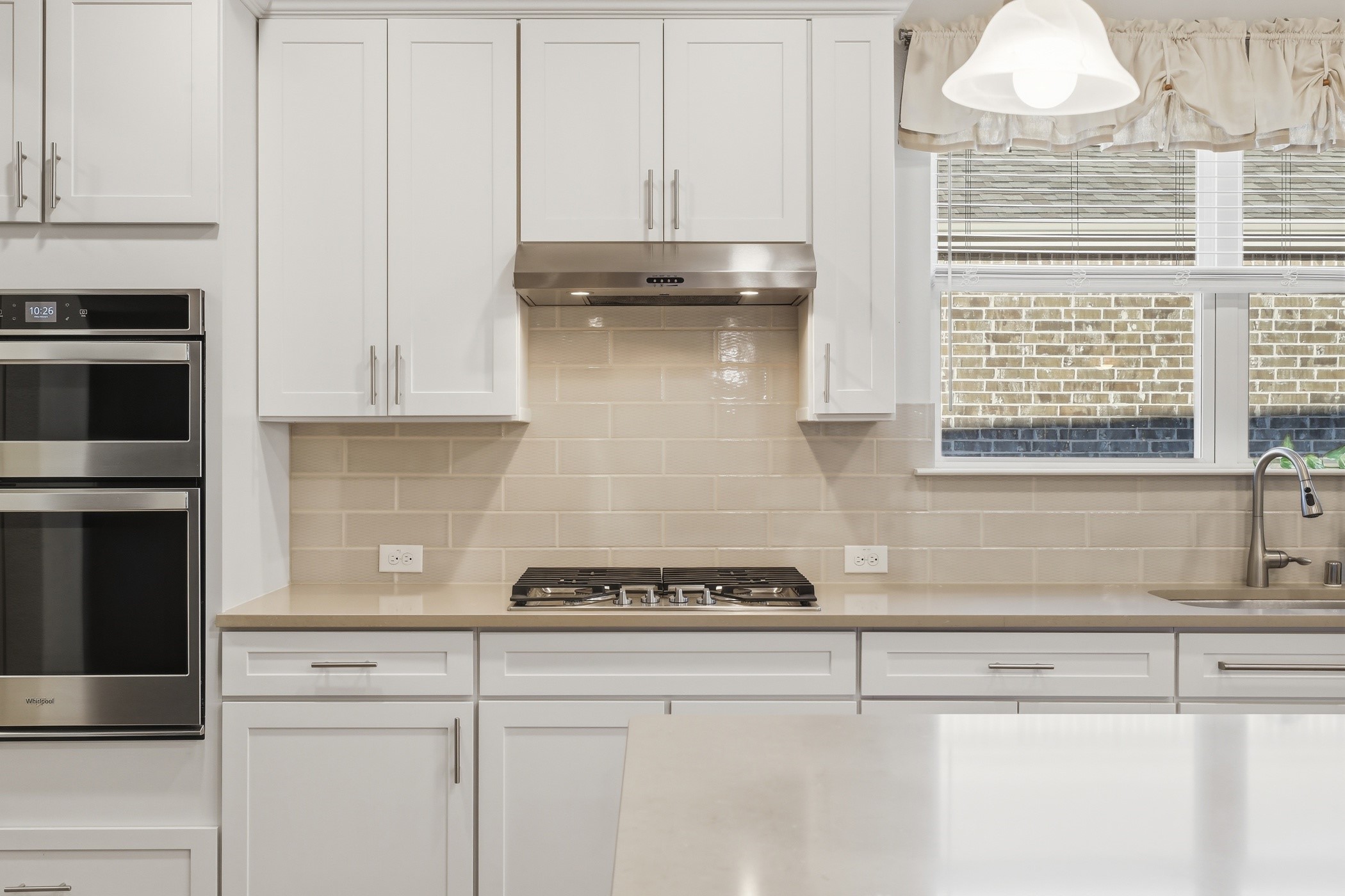 1810 Port Royal Lane