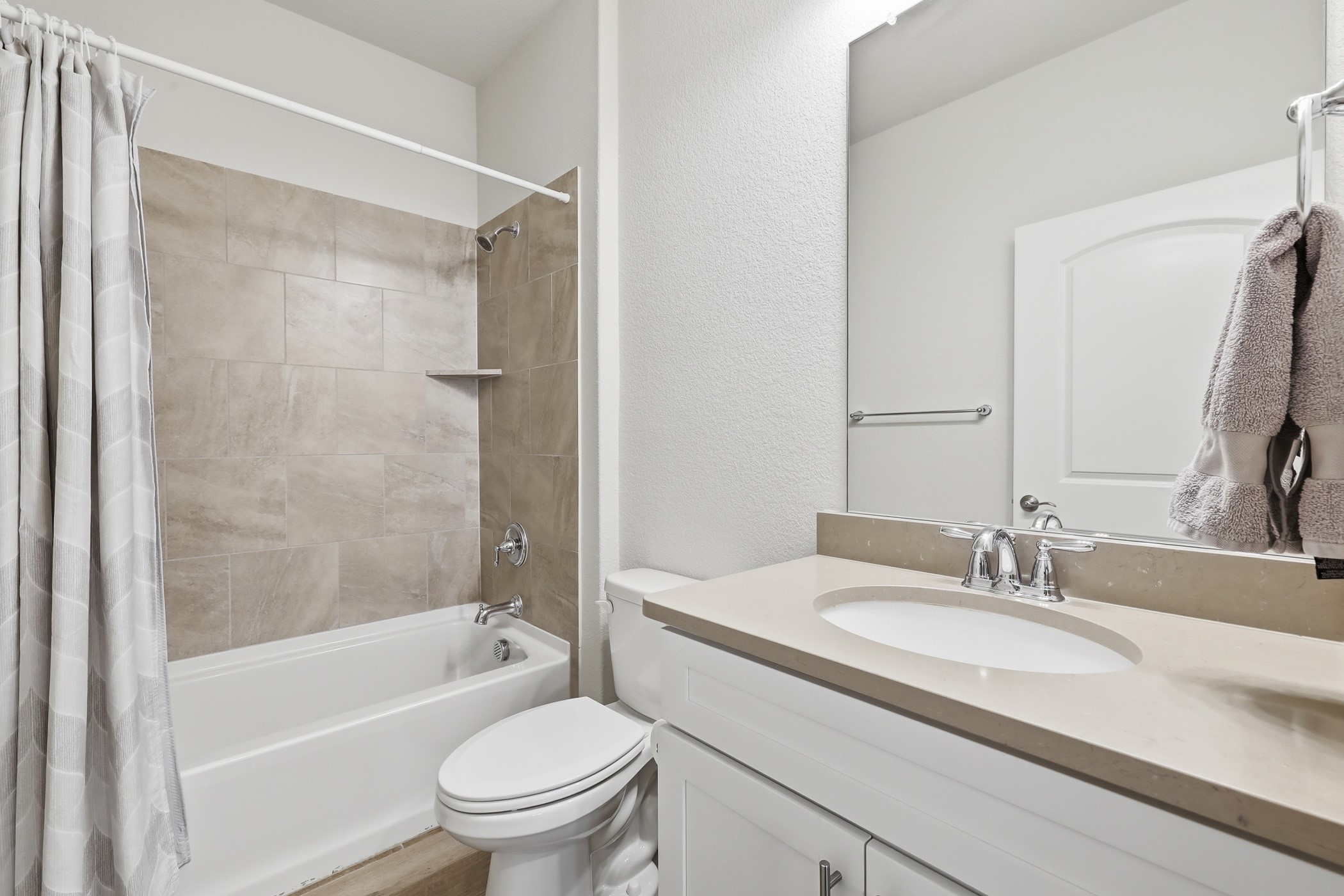 1810 Port Royal Lane