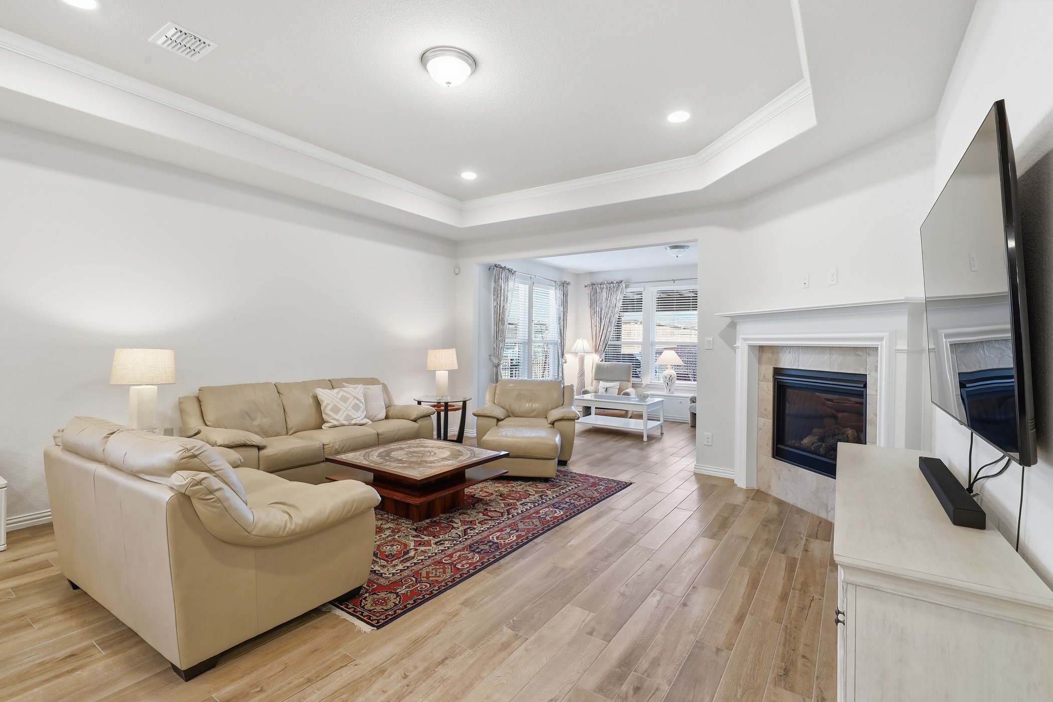 1810 Port Royal Lane