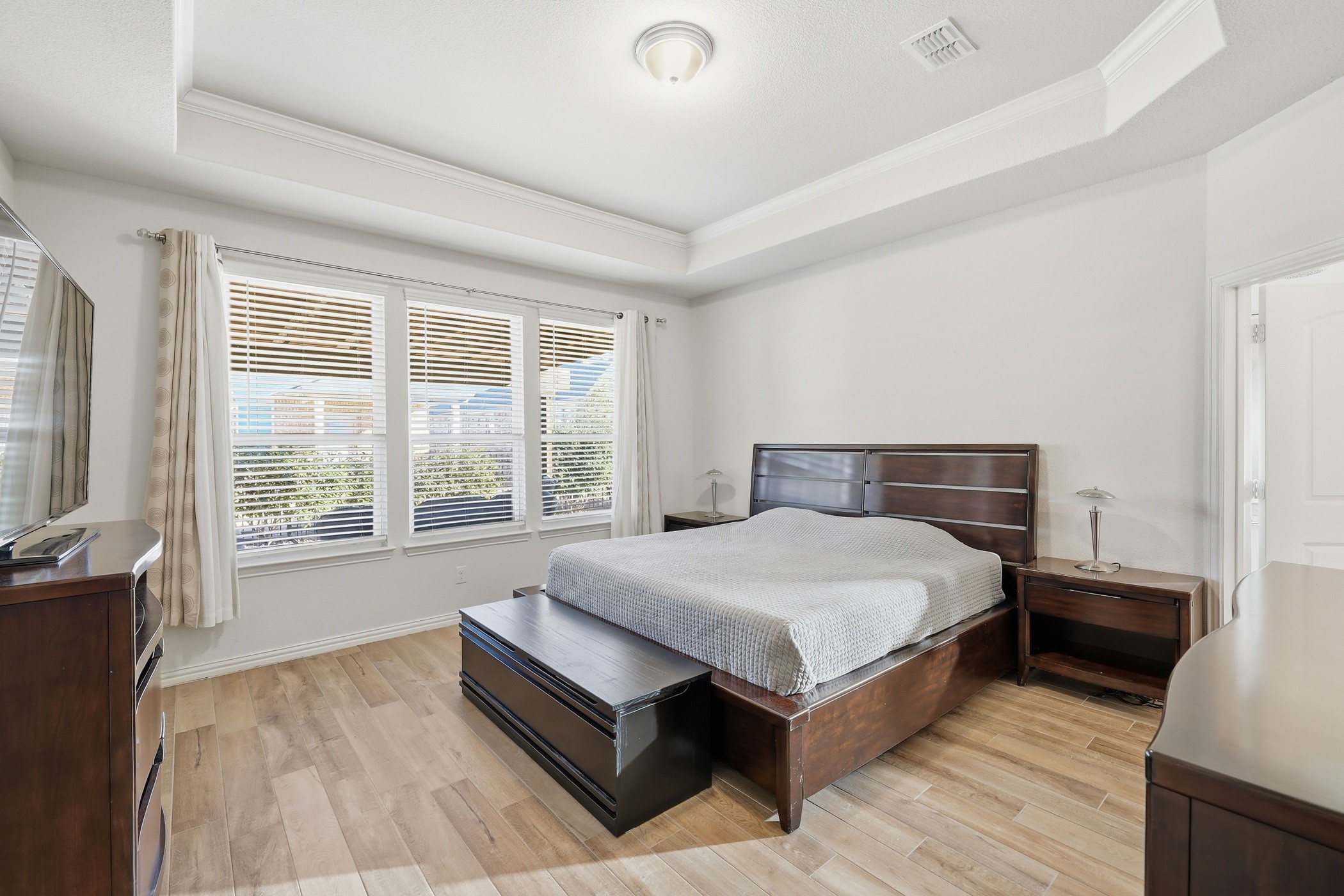 1810 Port Royal Lane