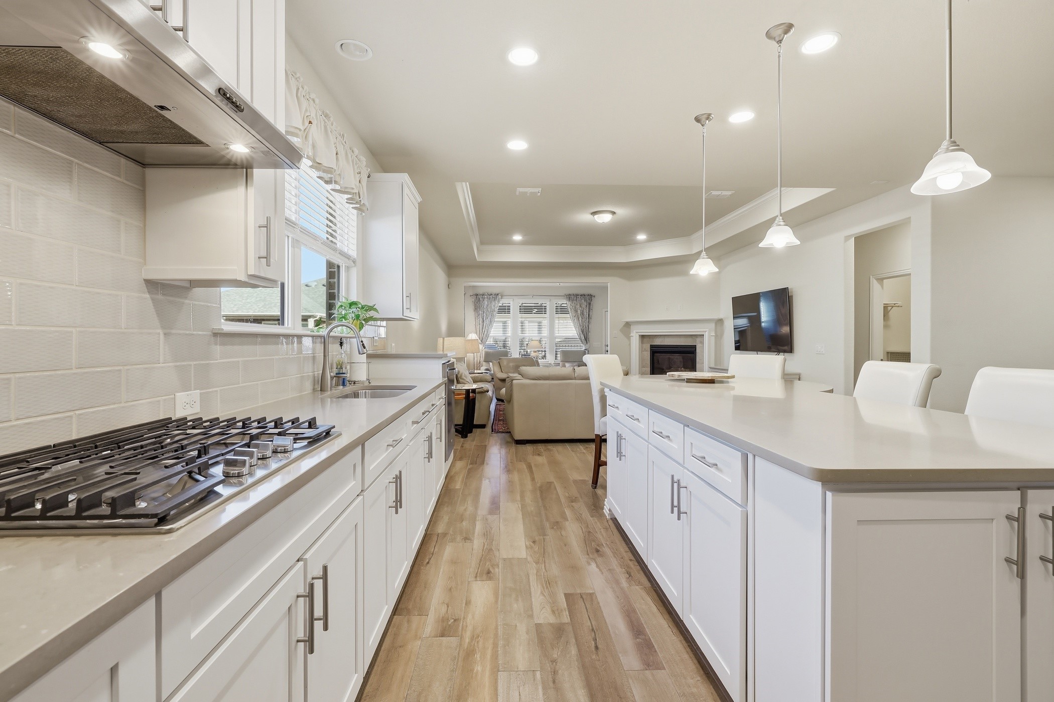 1810 Port Royal Lane