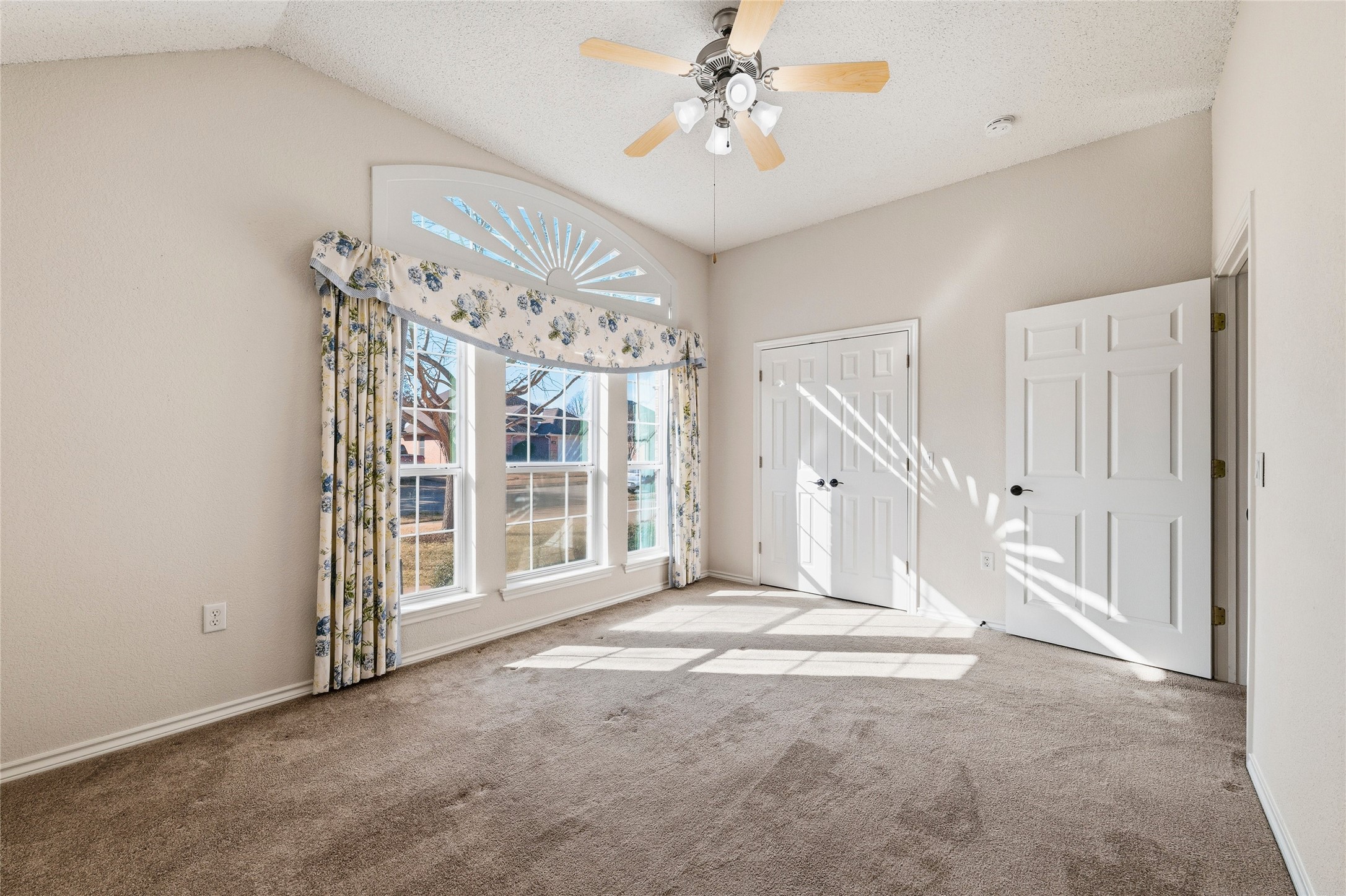 4207 Fox Court