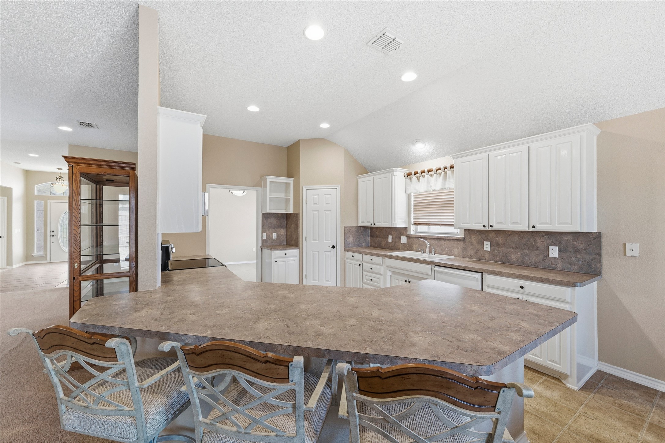 4207 Fox Court