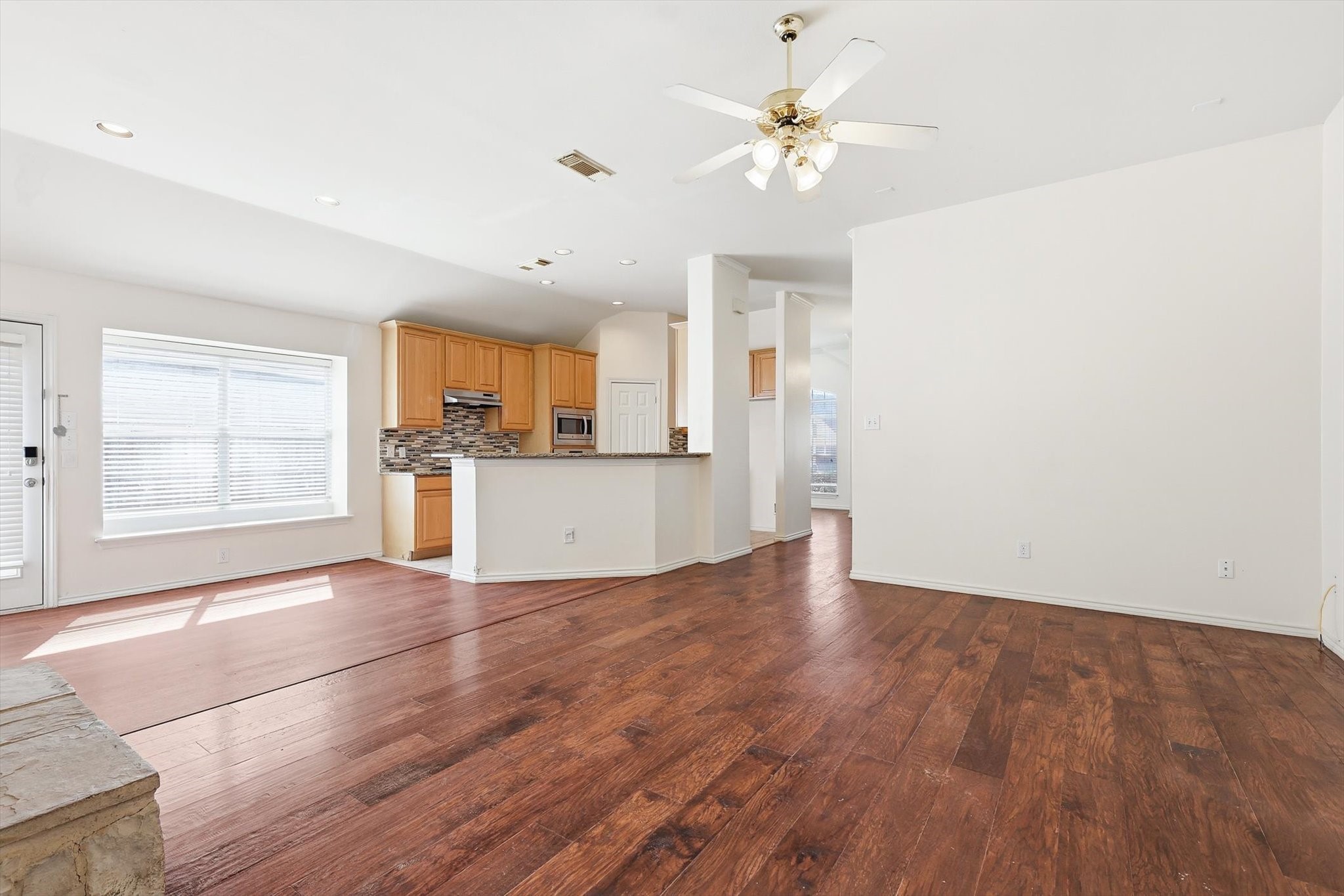 6208 Eagle Creek Drive