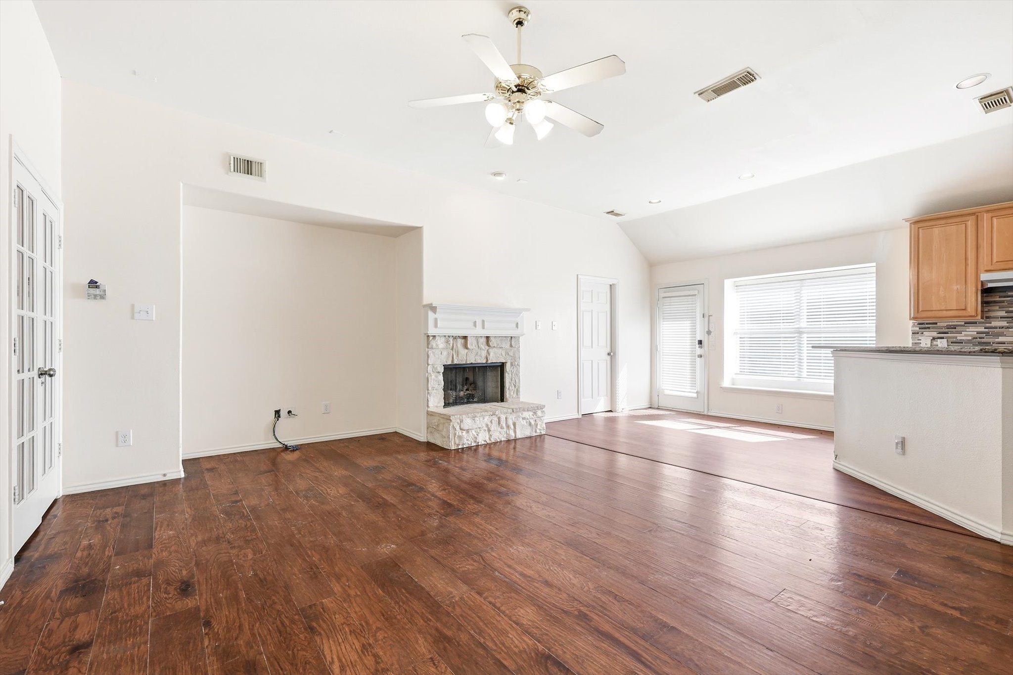 6208 Eagle Creek Drive