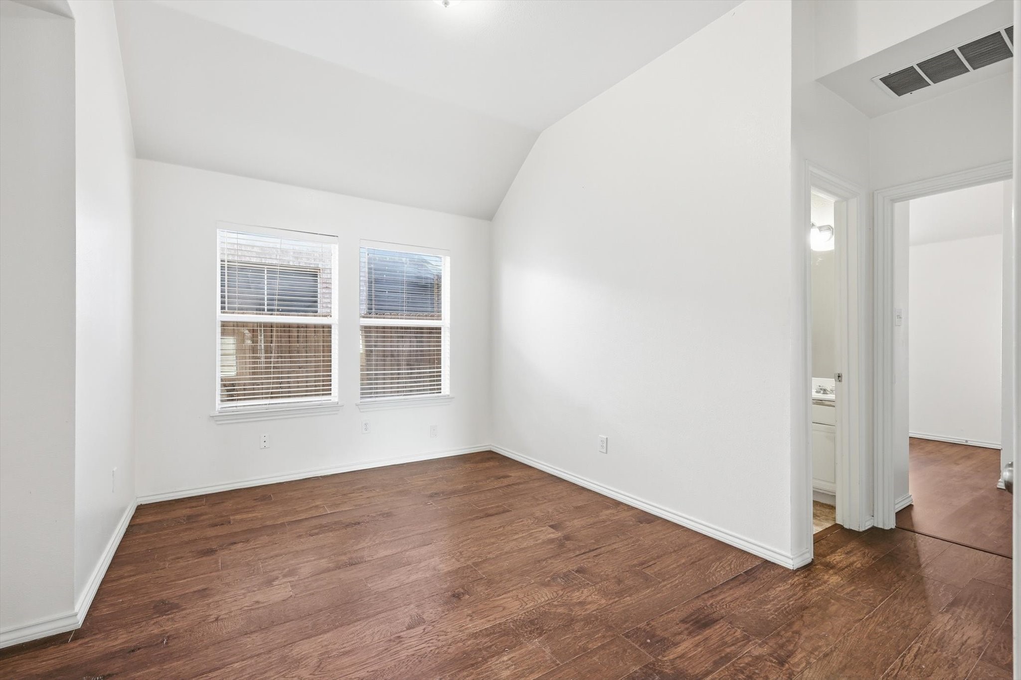 6208 Eagle Creek Drive