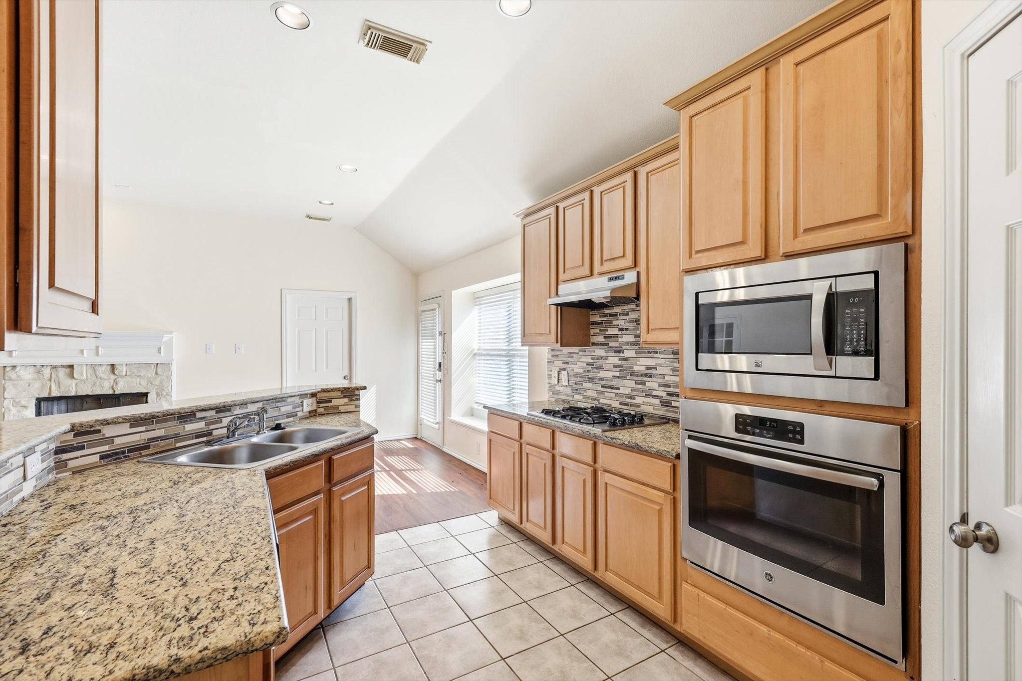 6208 Eagle Creek Drive