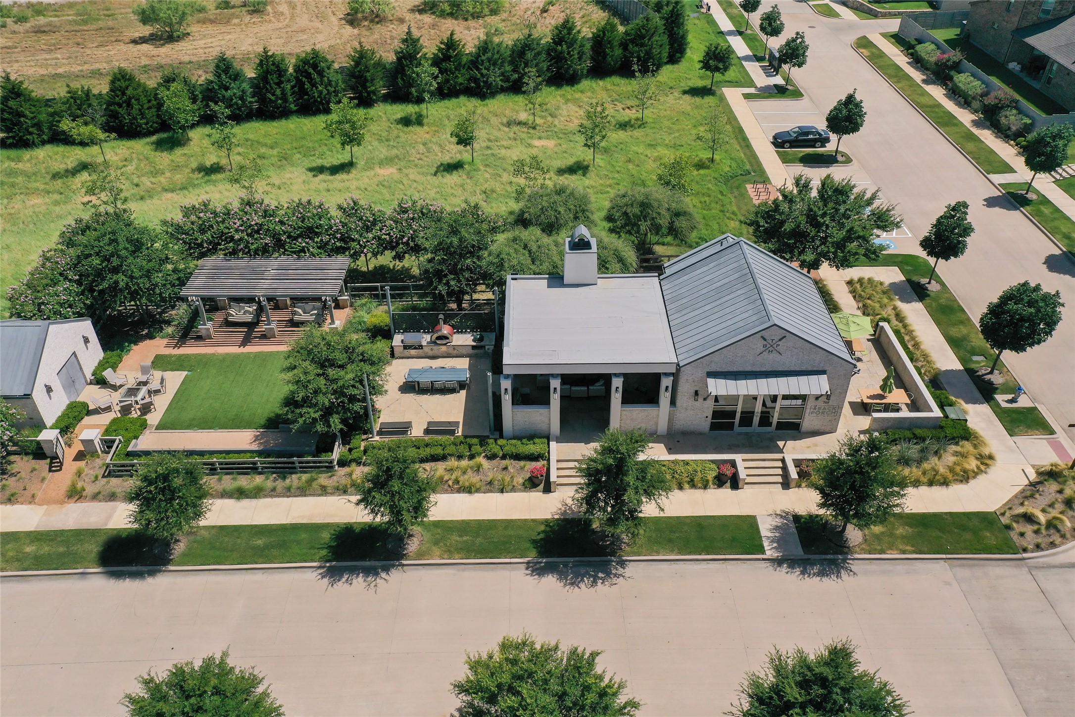 320 Parkside Drive