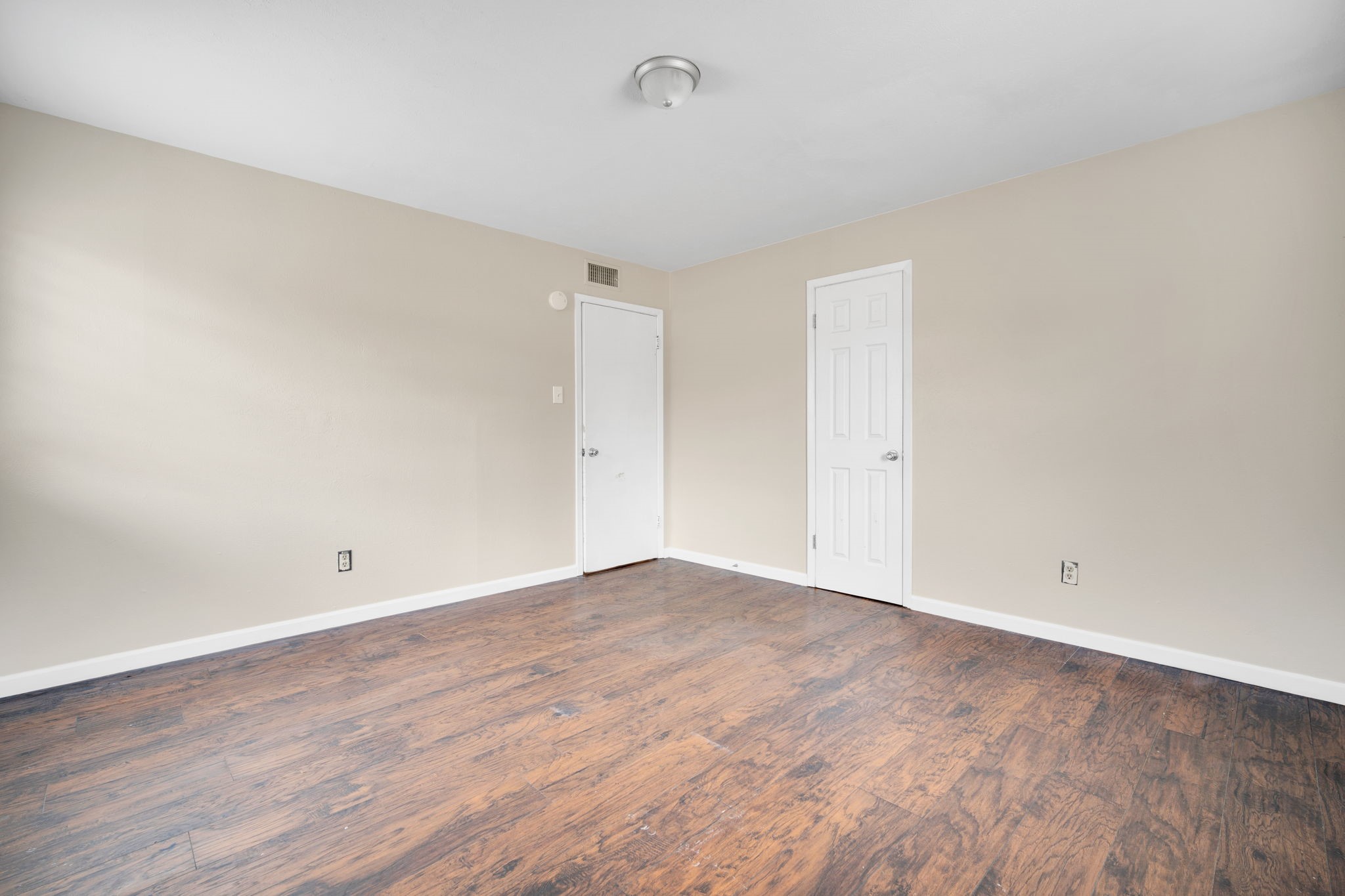 1208 Woodbrook Street