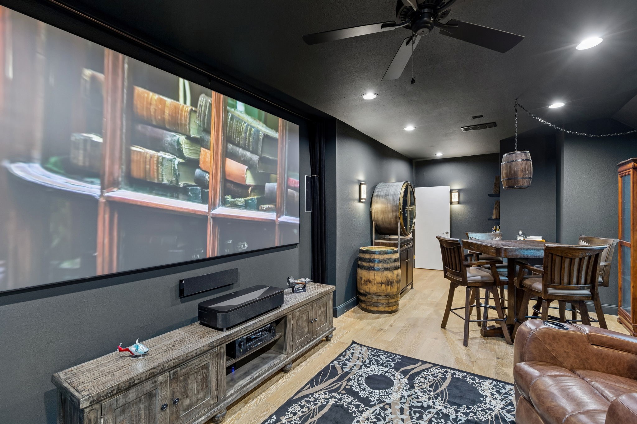 2706 Shady Hill Court