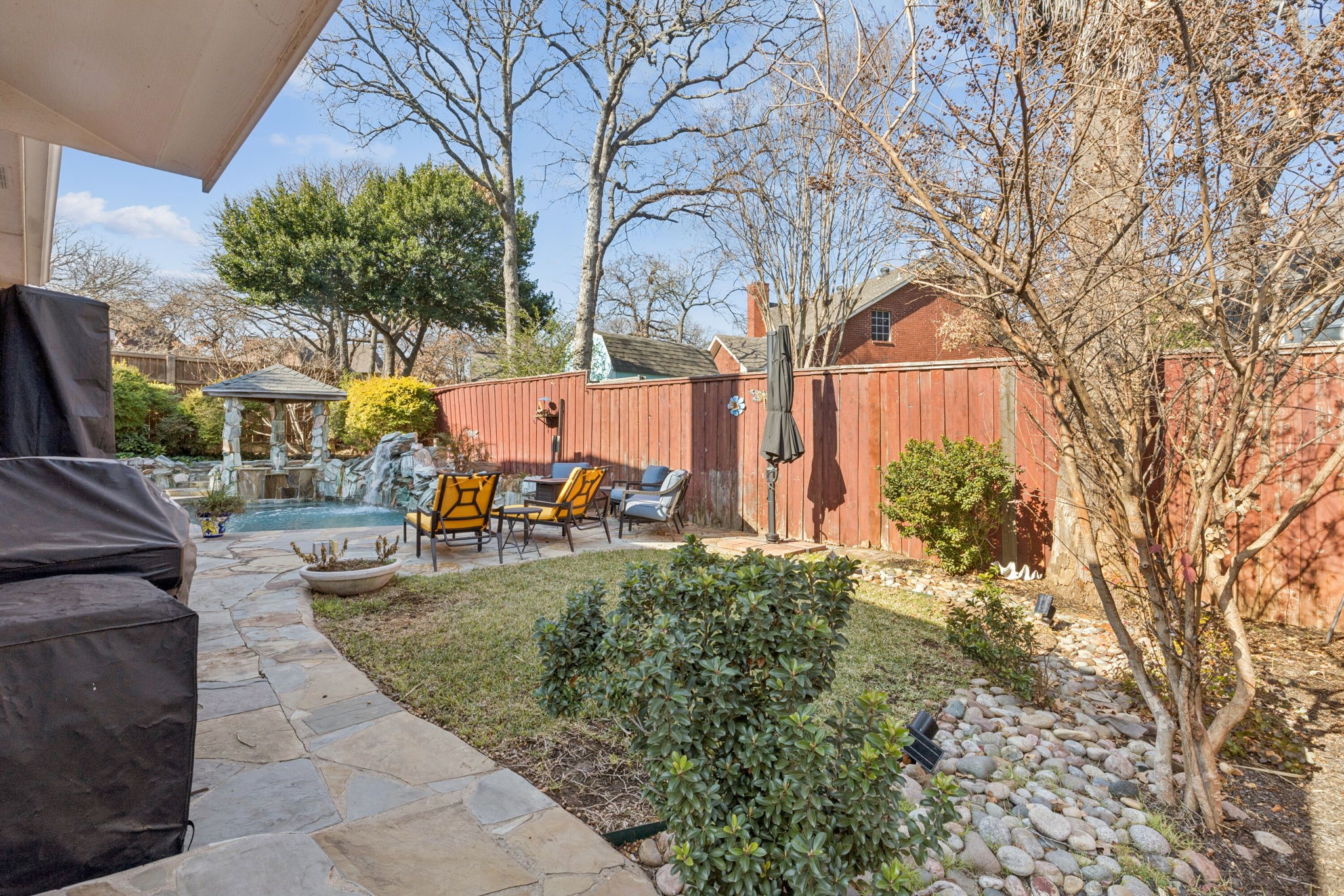 2706 Shady Hill Court