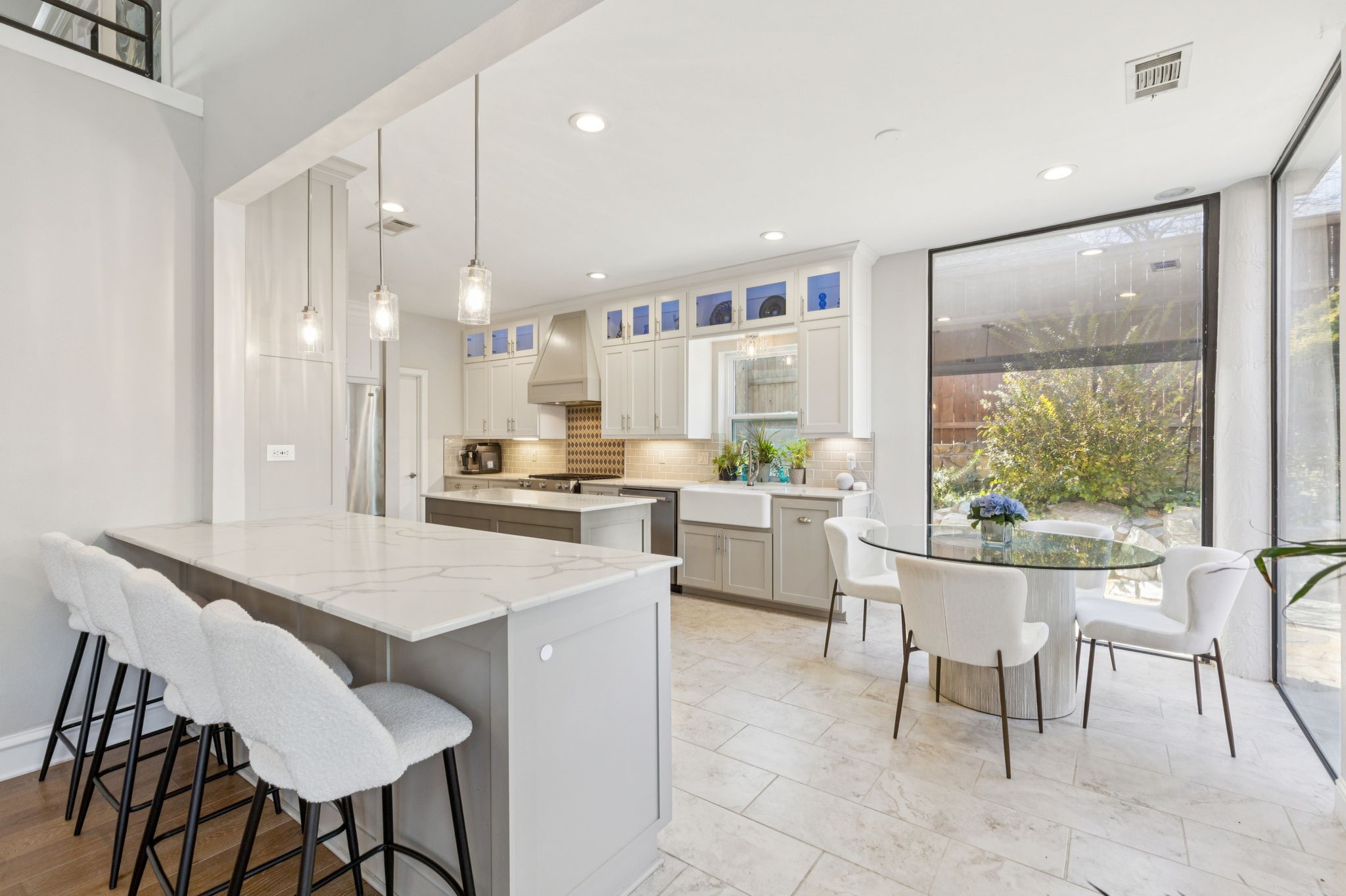 2706 Shady Hill Court