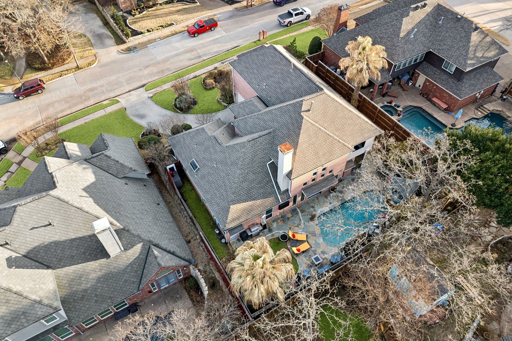 2706 Shady Hill Court