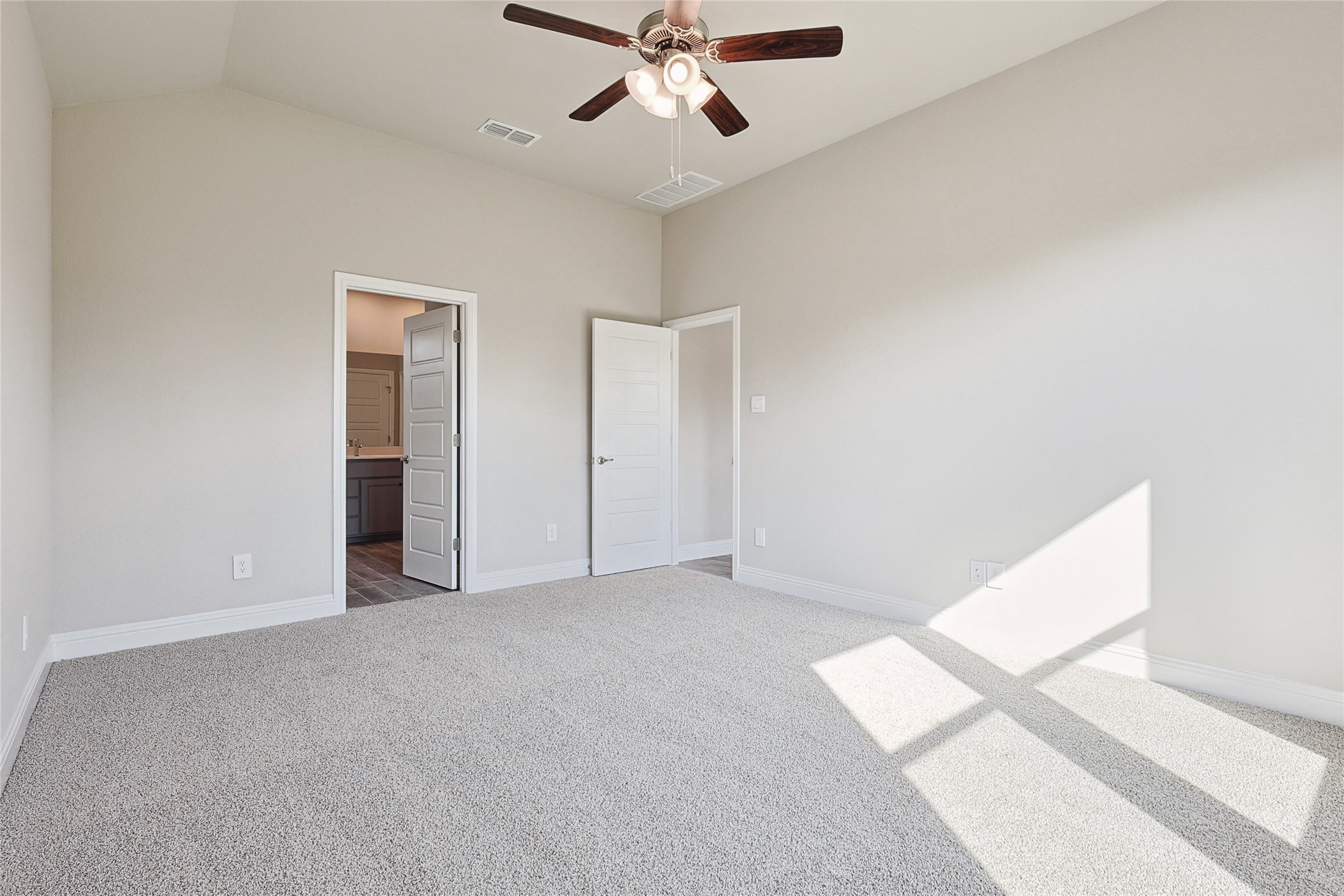 2217 Yellowhammer Road